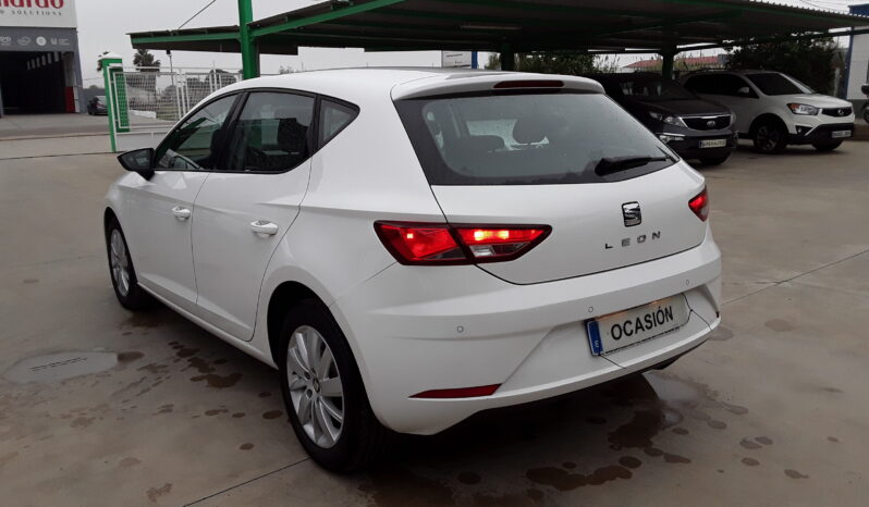 SEAT LEON TDI STYLE 115CV lleno