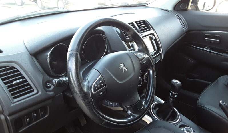 Peugeot 4008 1.8 HDI 150CV ALLURE SYS GAT 4X4 lleno