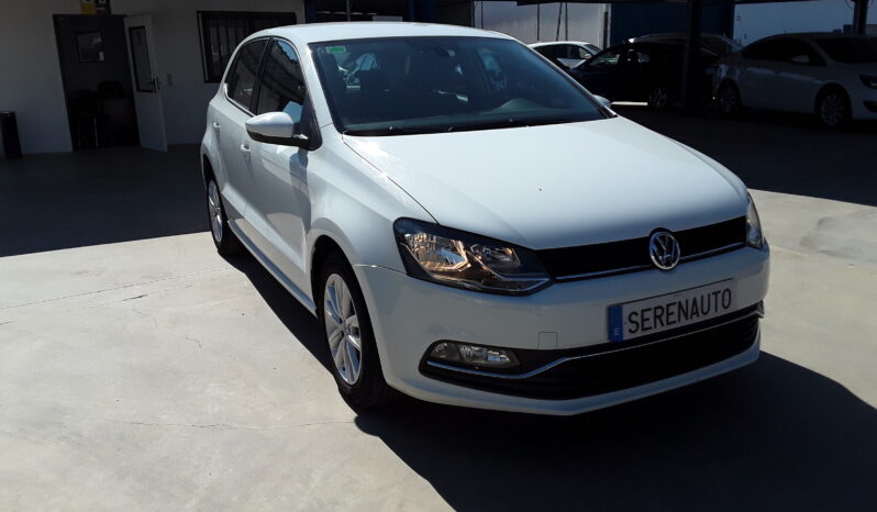 Volkswagen POLO 1.4 TDI 90CV 5PUERTAS lleno