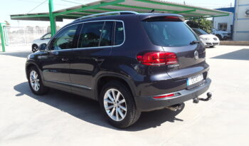 Volkswagen TIGUAN 2.0 TDI SPORTY  STYLE BUEMOTION TECH lleno