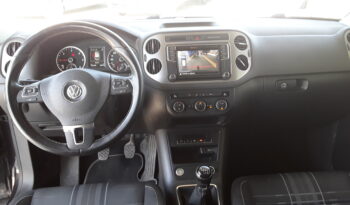 Volkswagen TIGUAN 2.0 TDI SPORTY  STYLE BUEMOTION TECH lleno