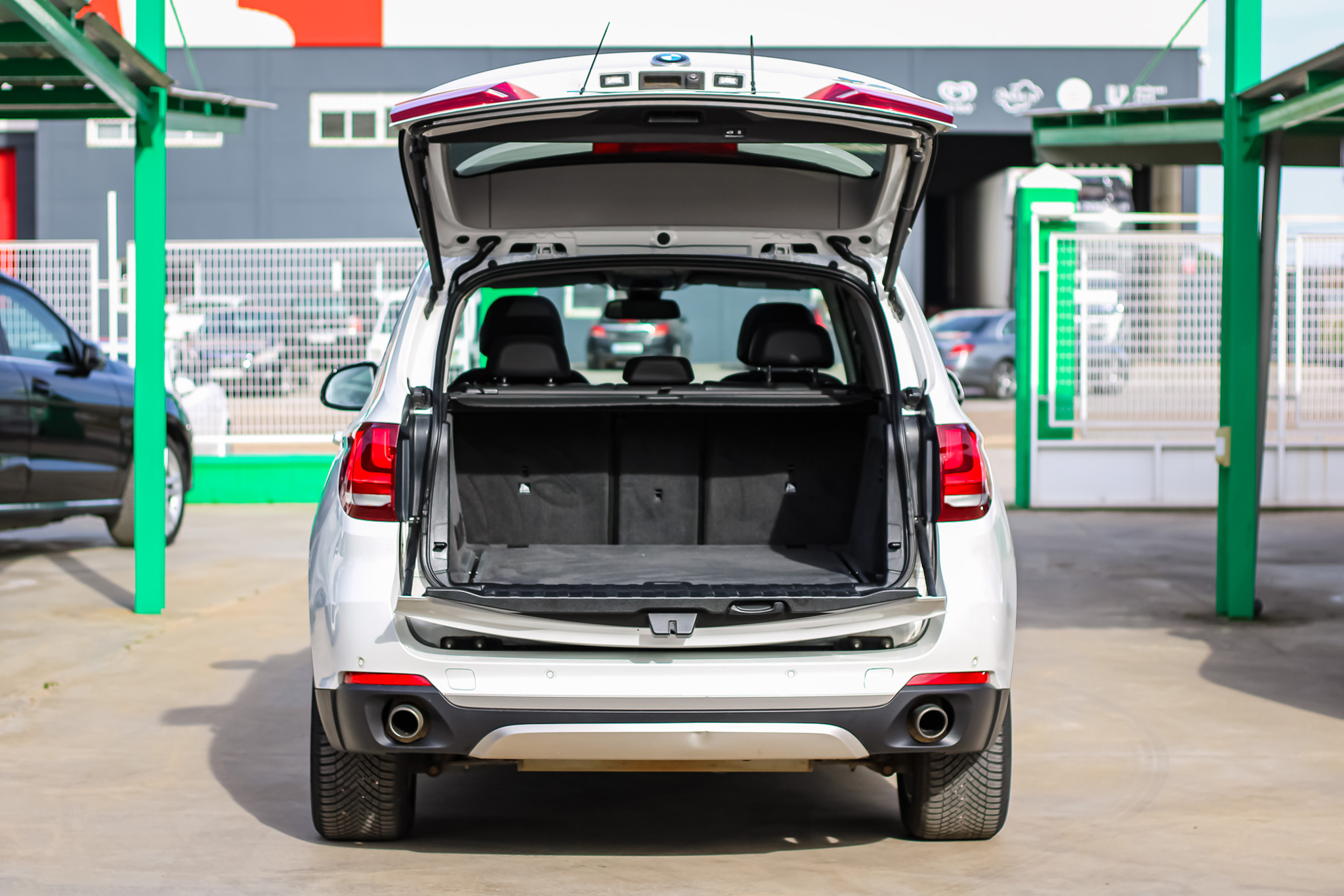 
								BMW X5 xDrive25d full									