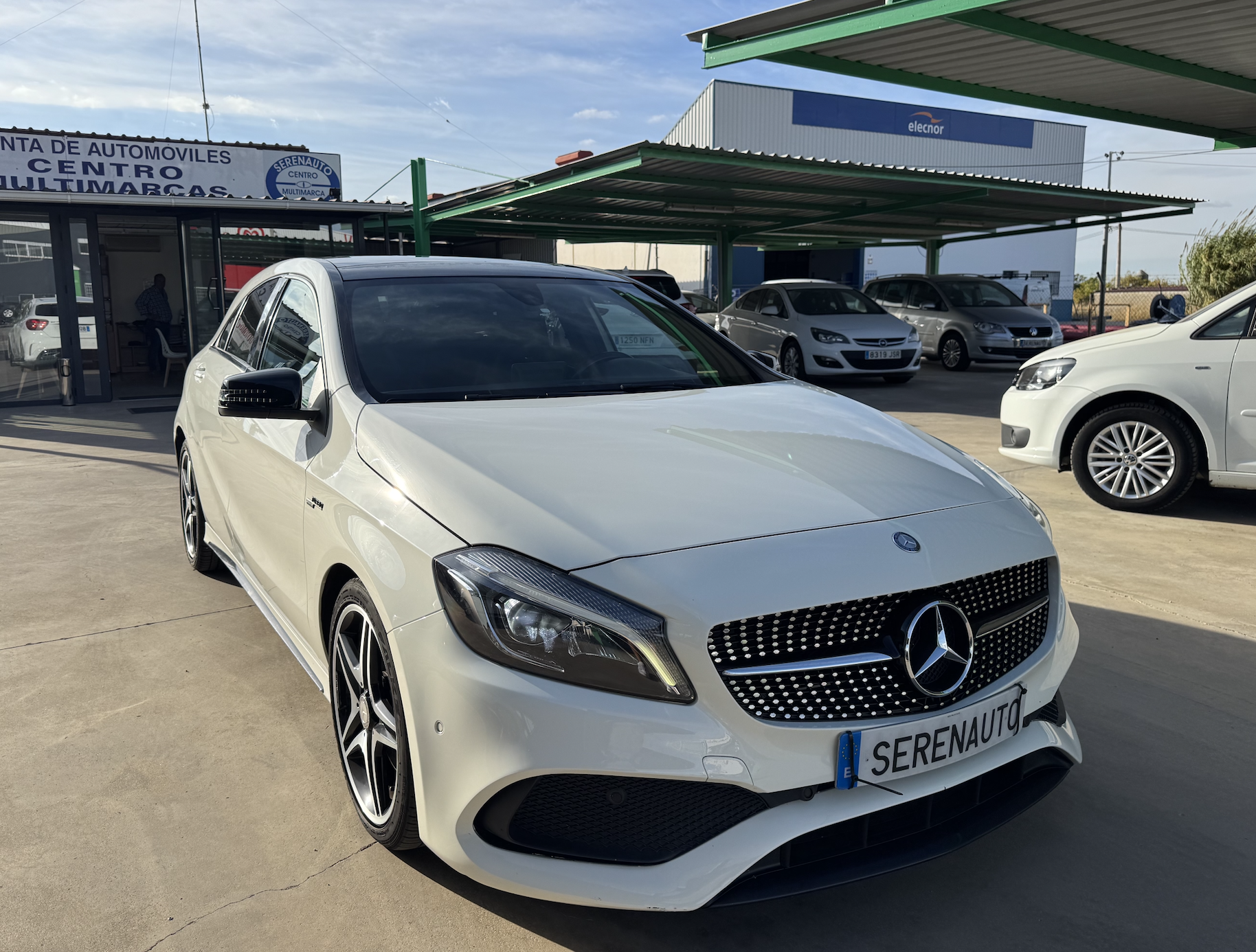 MERCEDES-BENZ Clase A A 220 d 4MATIC AMG Line