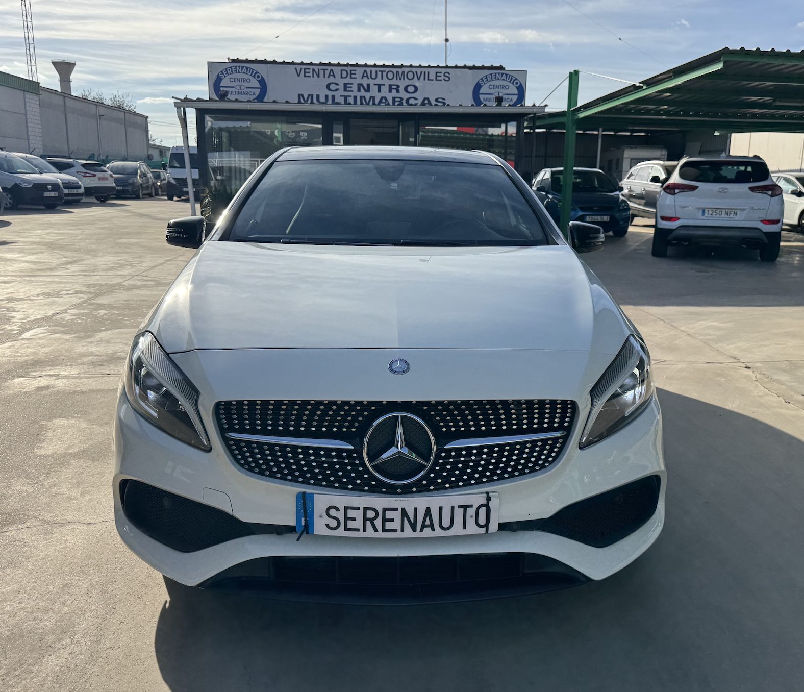 
								MERCEDES-BENZ Clase A A 220 d 4MATIC AMG Line full									