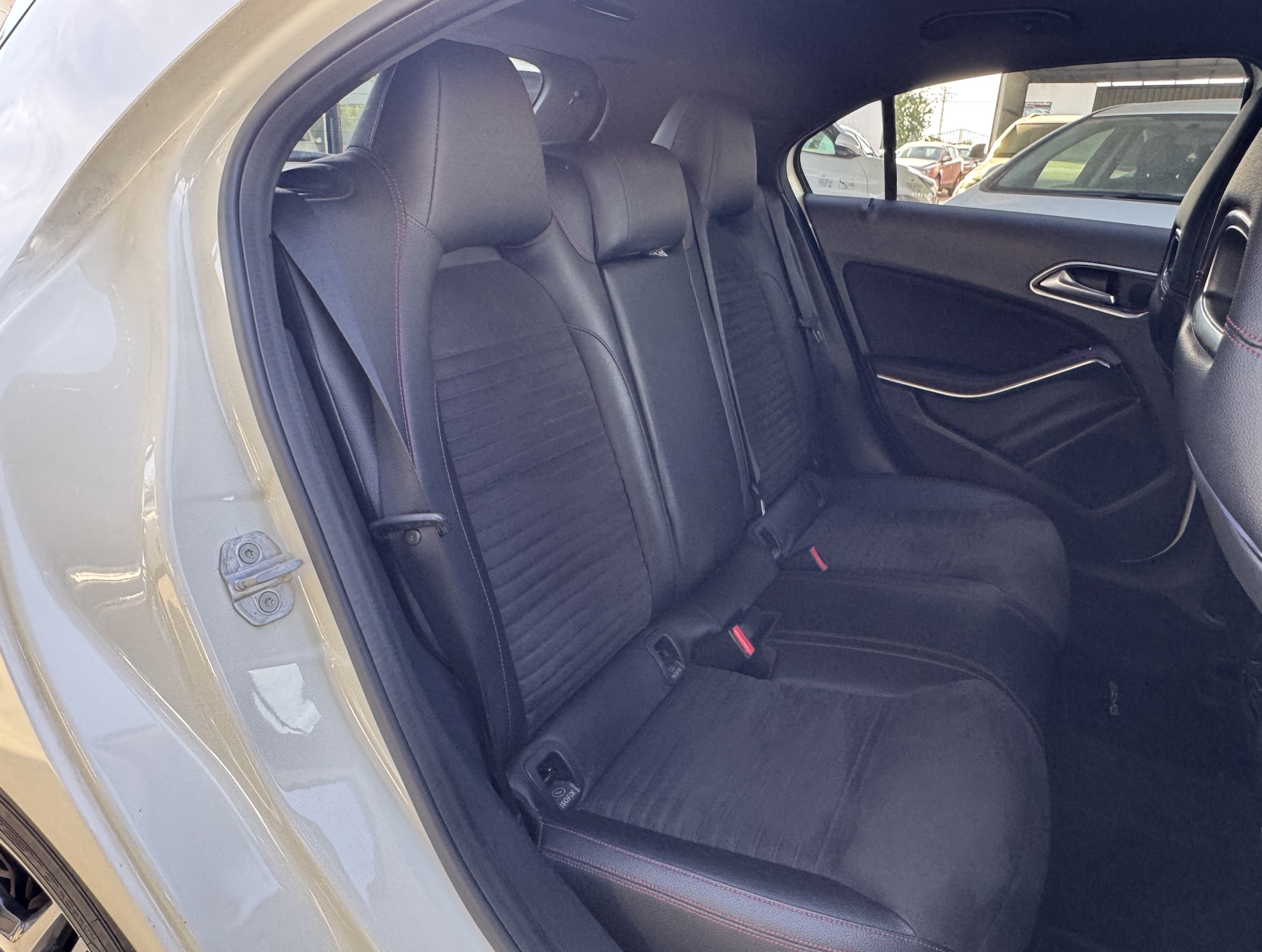 
								MERCEDES-BENZ Clase A A 220 d 4MATIC AMG Line full									