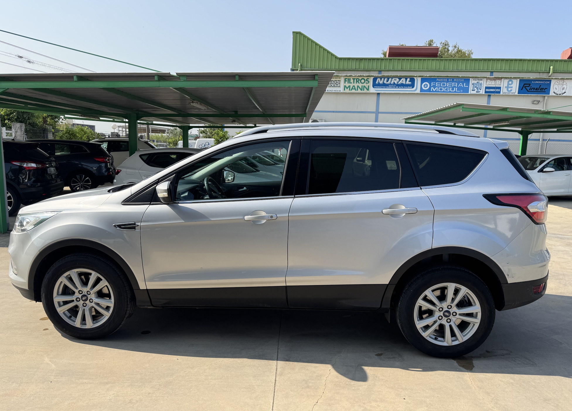 
								FORD Kuga 1.5 TDCi 88kW 4×2 Trend full									