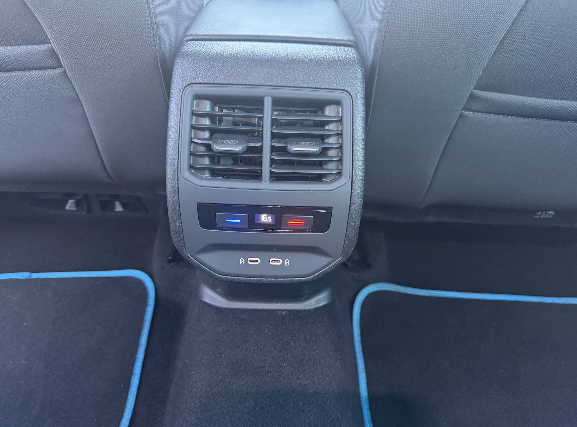 
								SEAT Leon 2.0 TDI 85kW SS Style Go full									