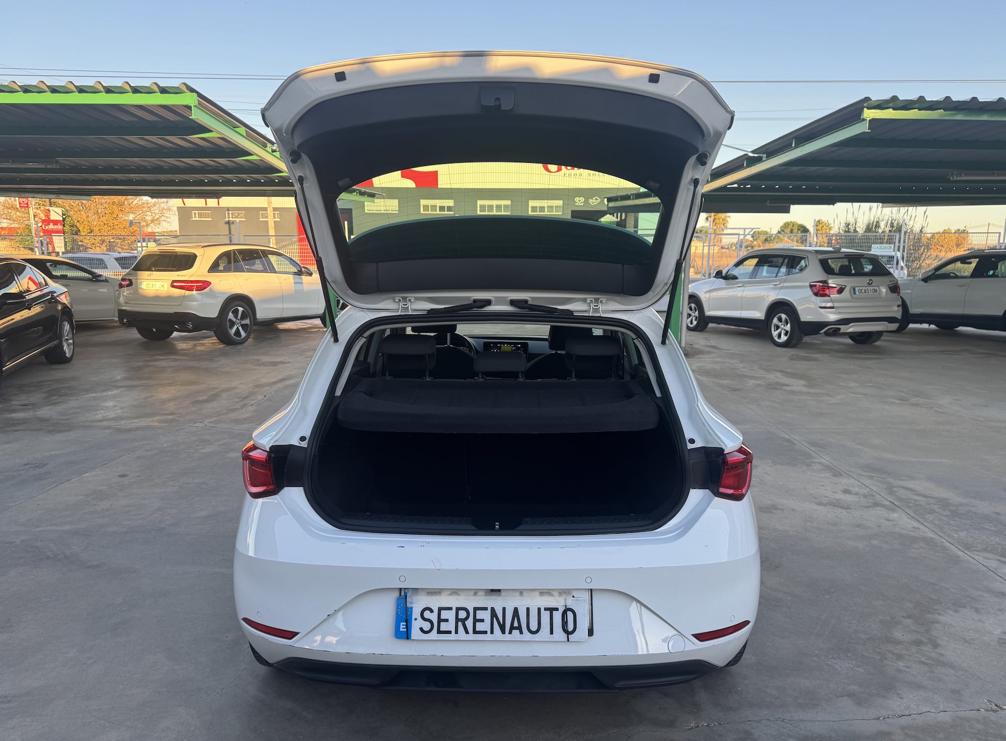 
								SEAT Leon 2.0 TDI 85kW SS Style Go full									