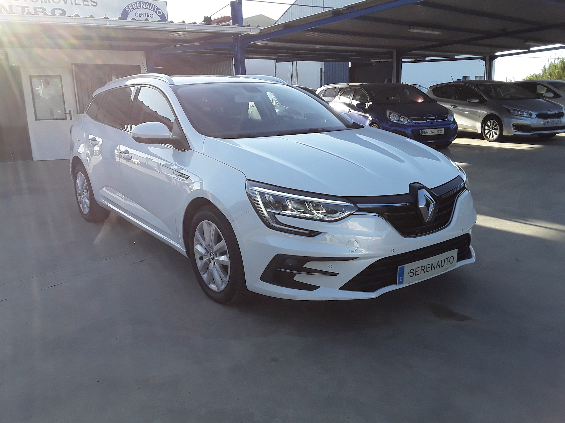 
								RENAULT Megane S.T. Techno Blue dCi 85 kW 115CV full									