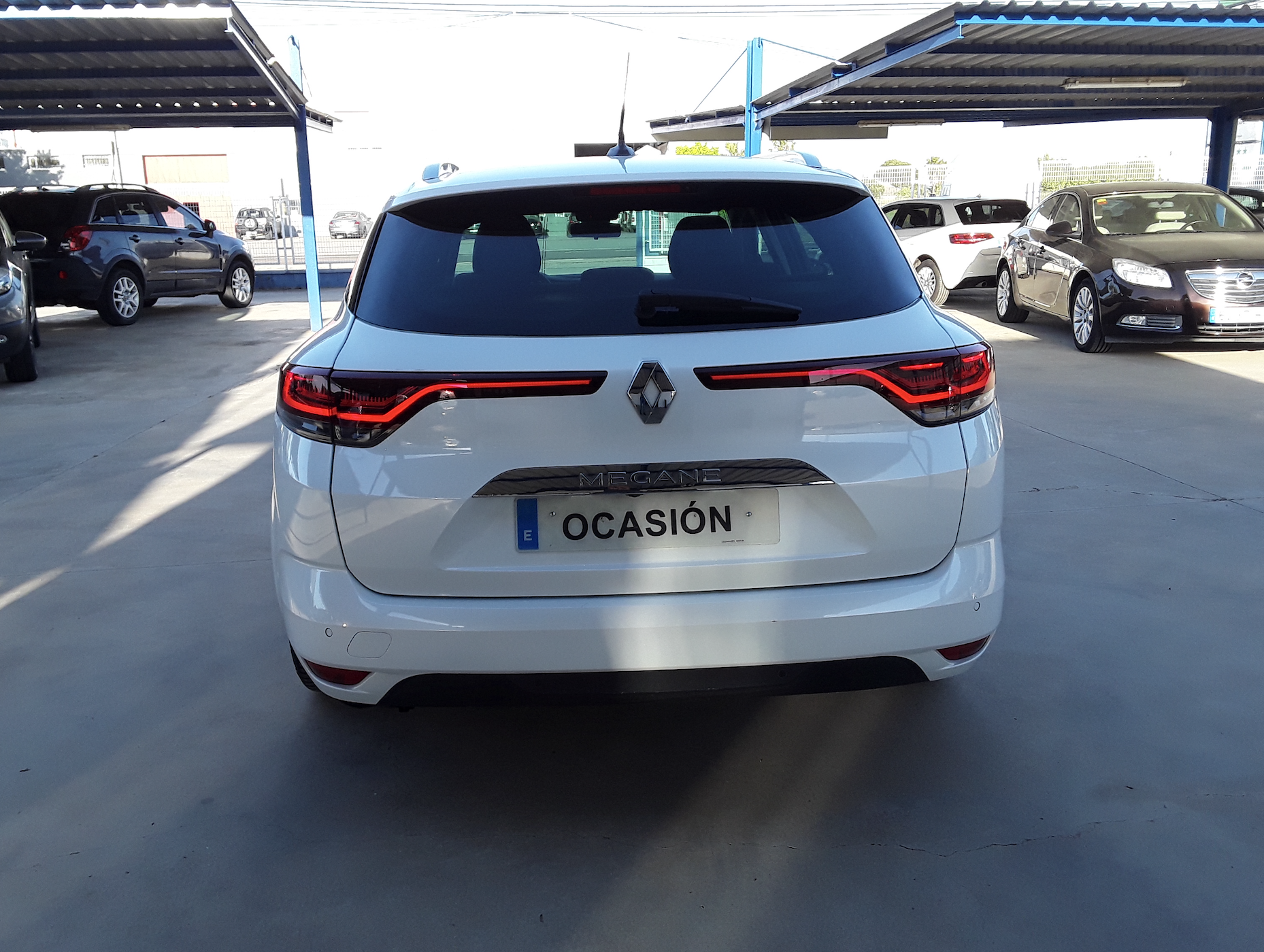 
								RENAULT Megane S.T. Techno Blue dCi 85 kW 115CV full									