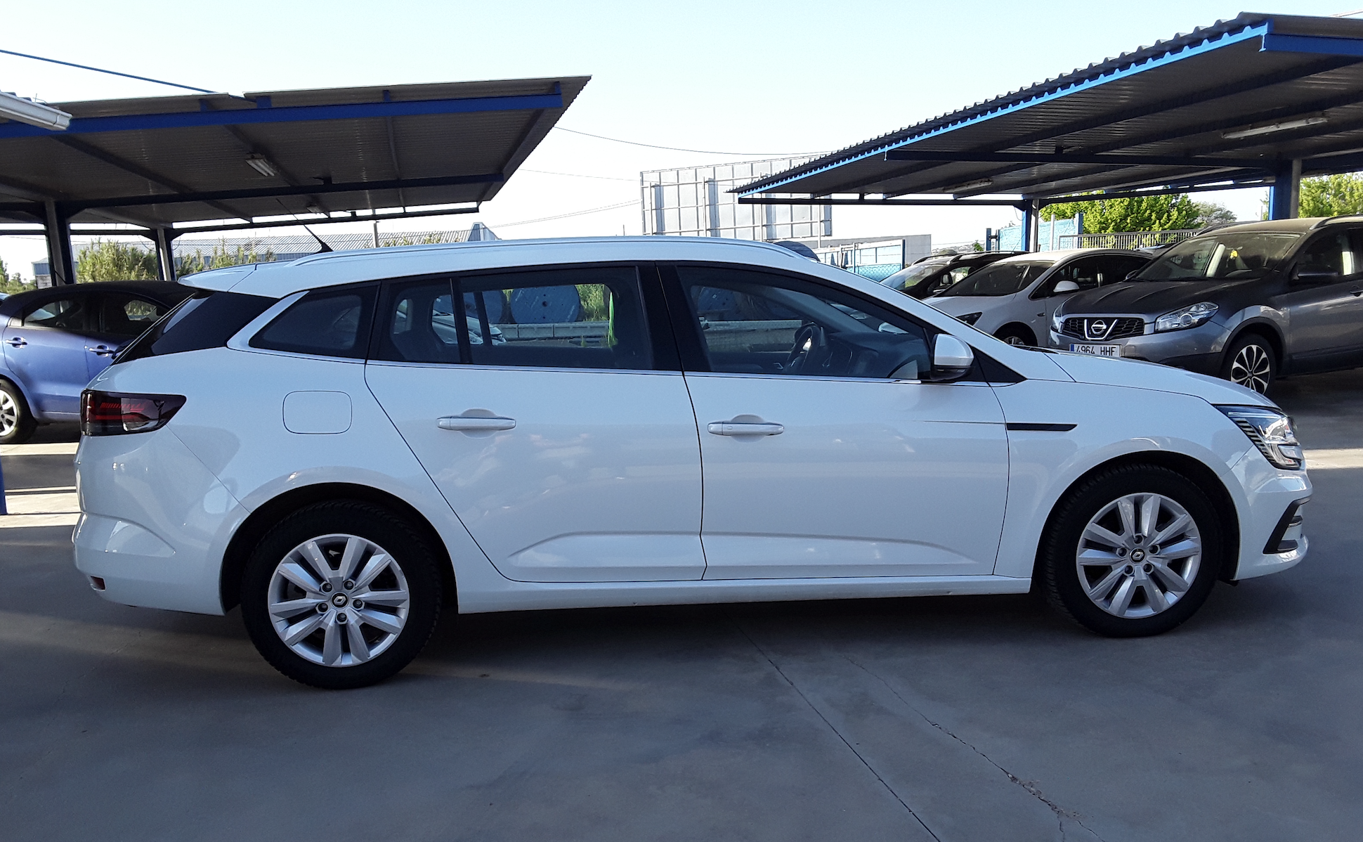 
								RENAULT Megane S.T. Techno Blue dCi 85 kW 115CV full									