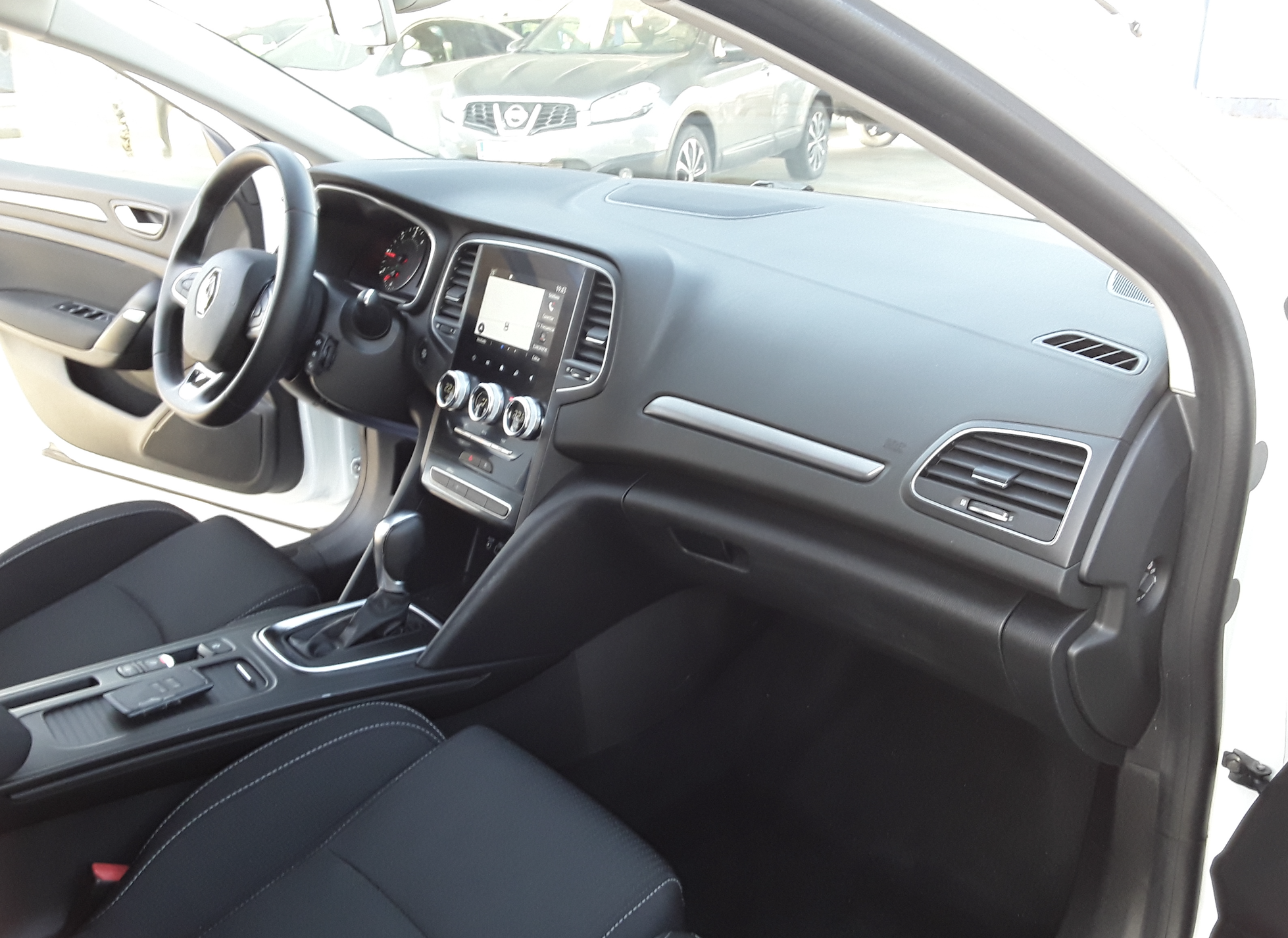 
								RENAULT Megane S.T. Techno Blue dCi 85 kW 115CV full									