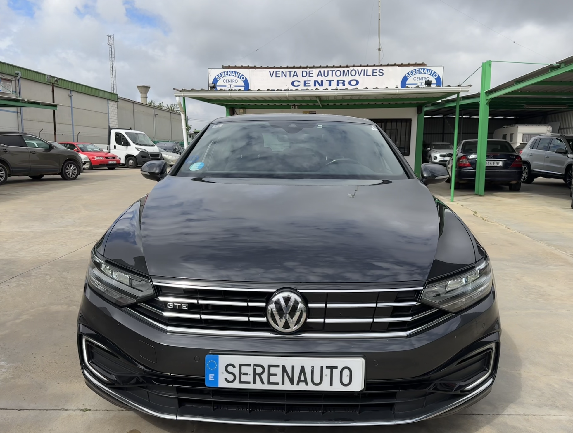 
								VOLKSWAGEN Passat GTE 1.4 TSI ePower 115kW 85kW DSG full									