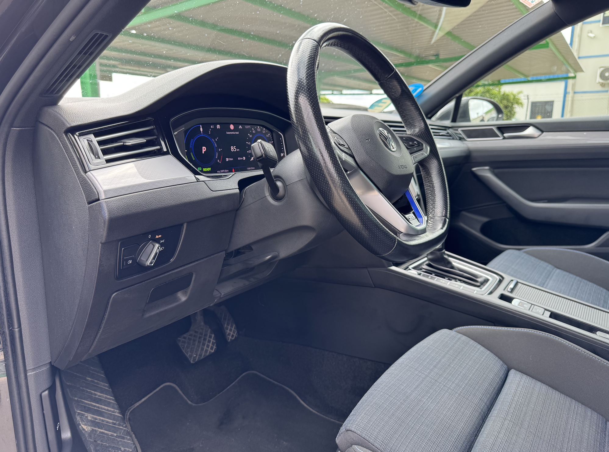 
								VOLKSWAGEN Passat GTE 1.4 TSI ePower 115kW 85kW DSG full									