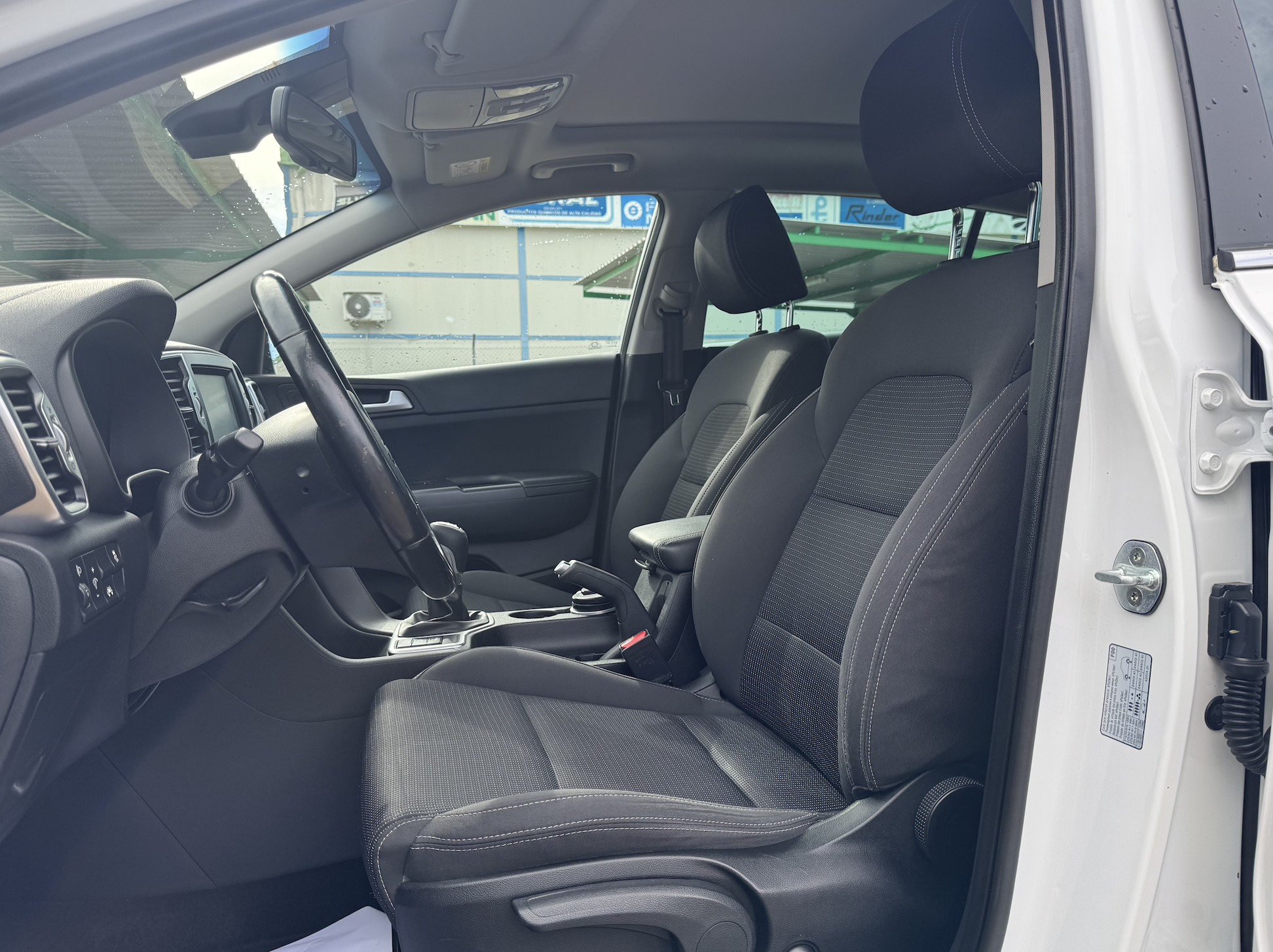 
								KIA Sportage 1.7 CRDi VGT 115CV Emotion EcoDynam full									