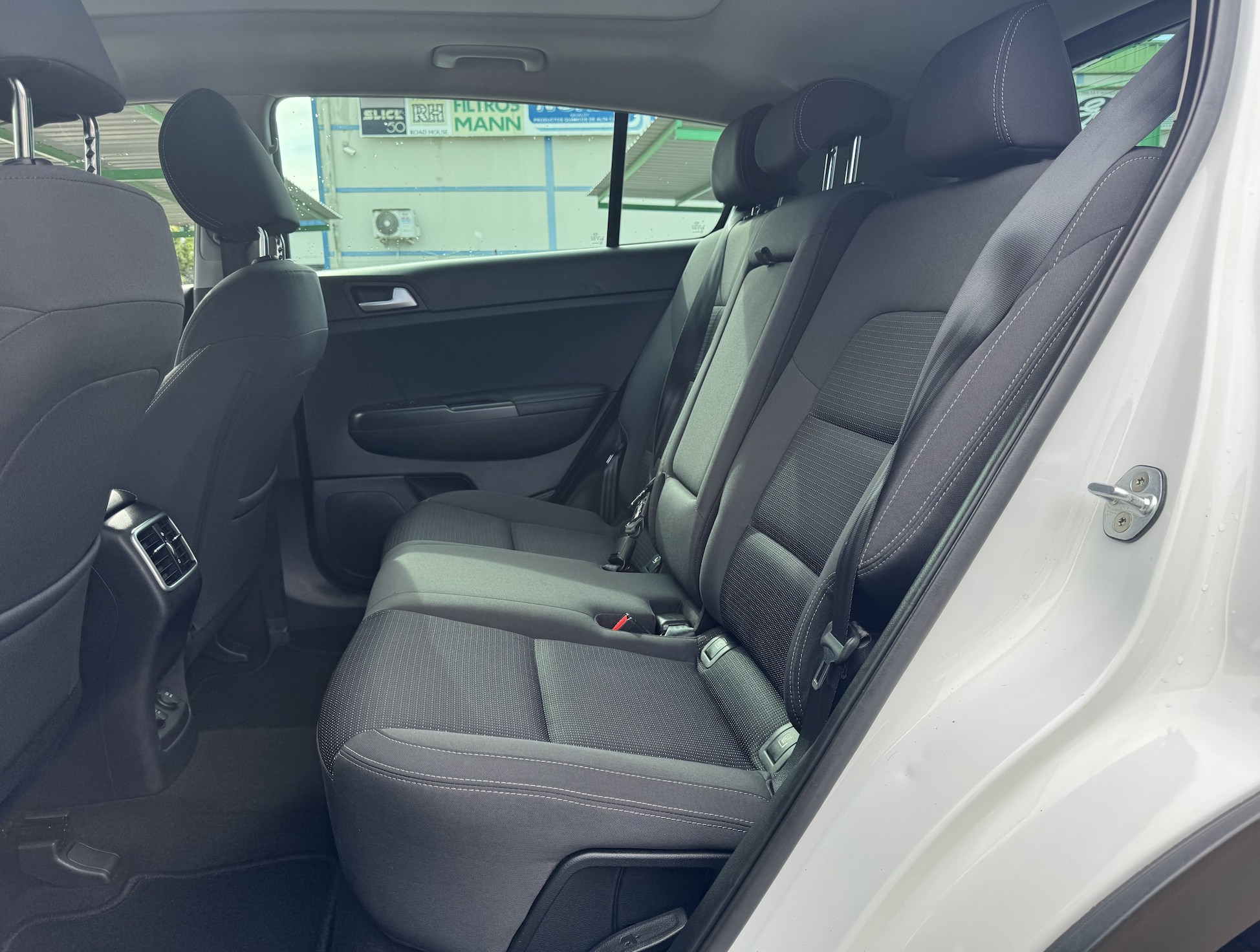 
								KIA Sportage 1.7 CRDi VGT 115CV Emotion EcoDynam full									