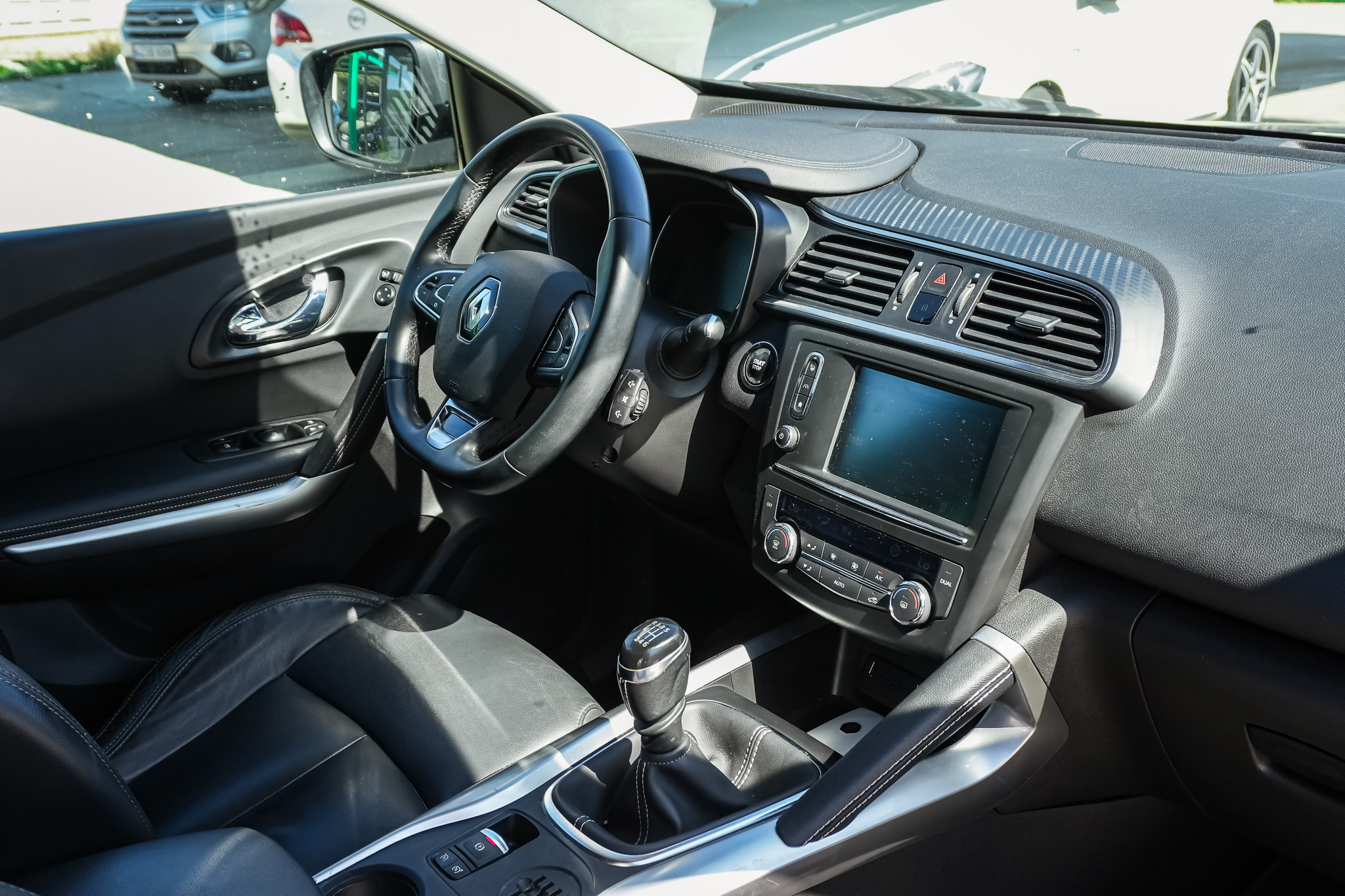 
								RENAULT Kadjar Intens Energy TCe 97kW 130CV full									