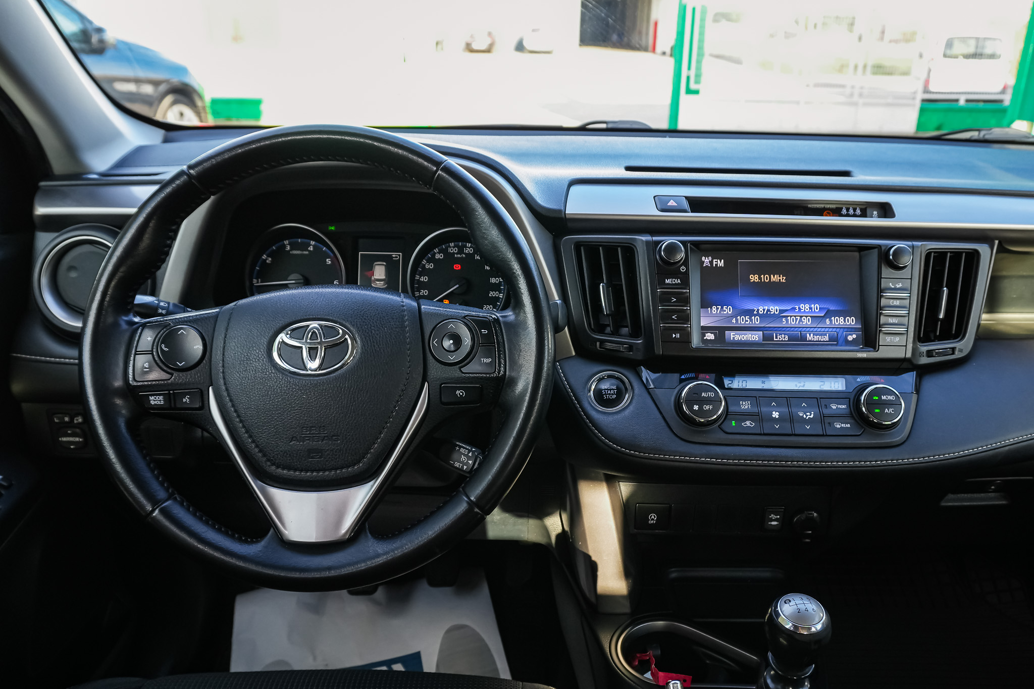 
								TOYOTA Rav4 2.0D 150D 2WD Advance full									