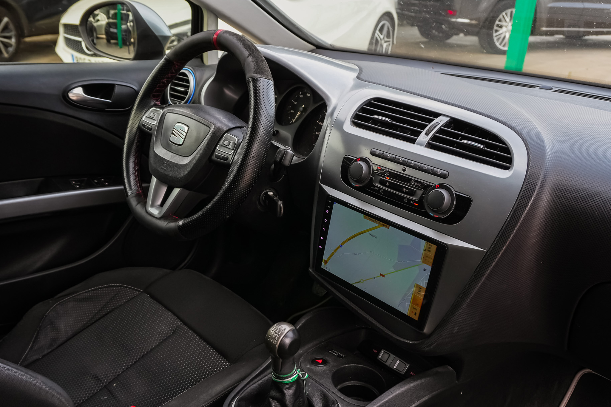 
								SEAT León 1.4 TSI 125cv Style full									