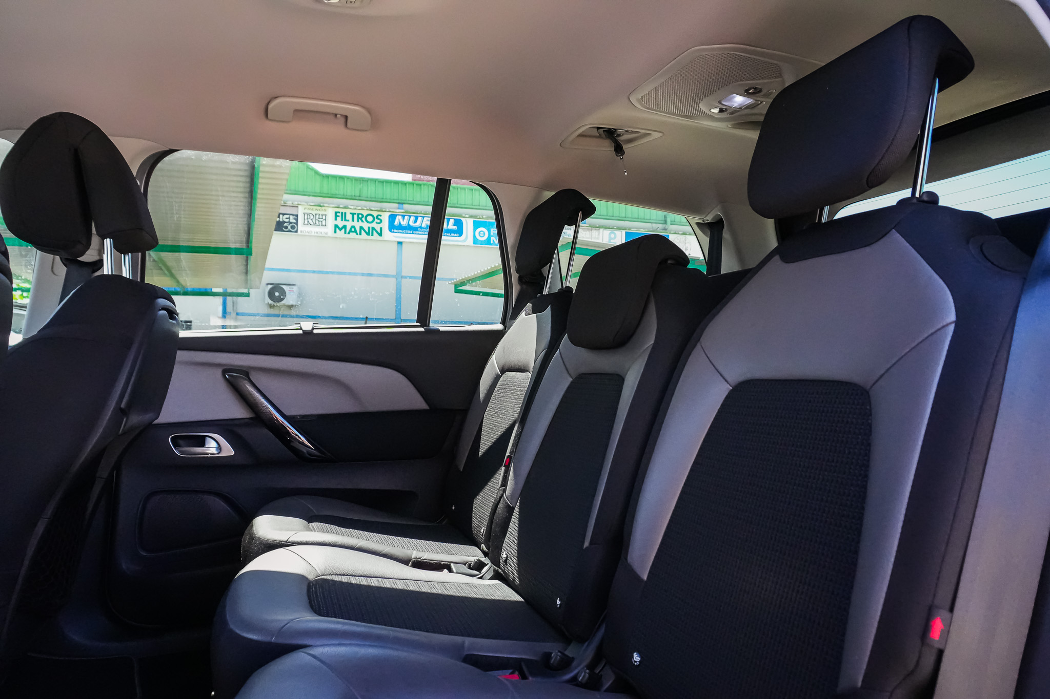 
								CITROEN Grand C4 Picasso BlueHDi Shine full									