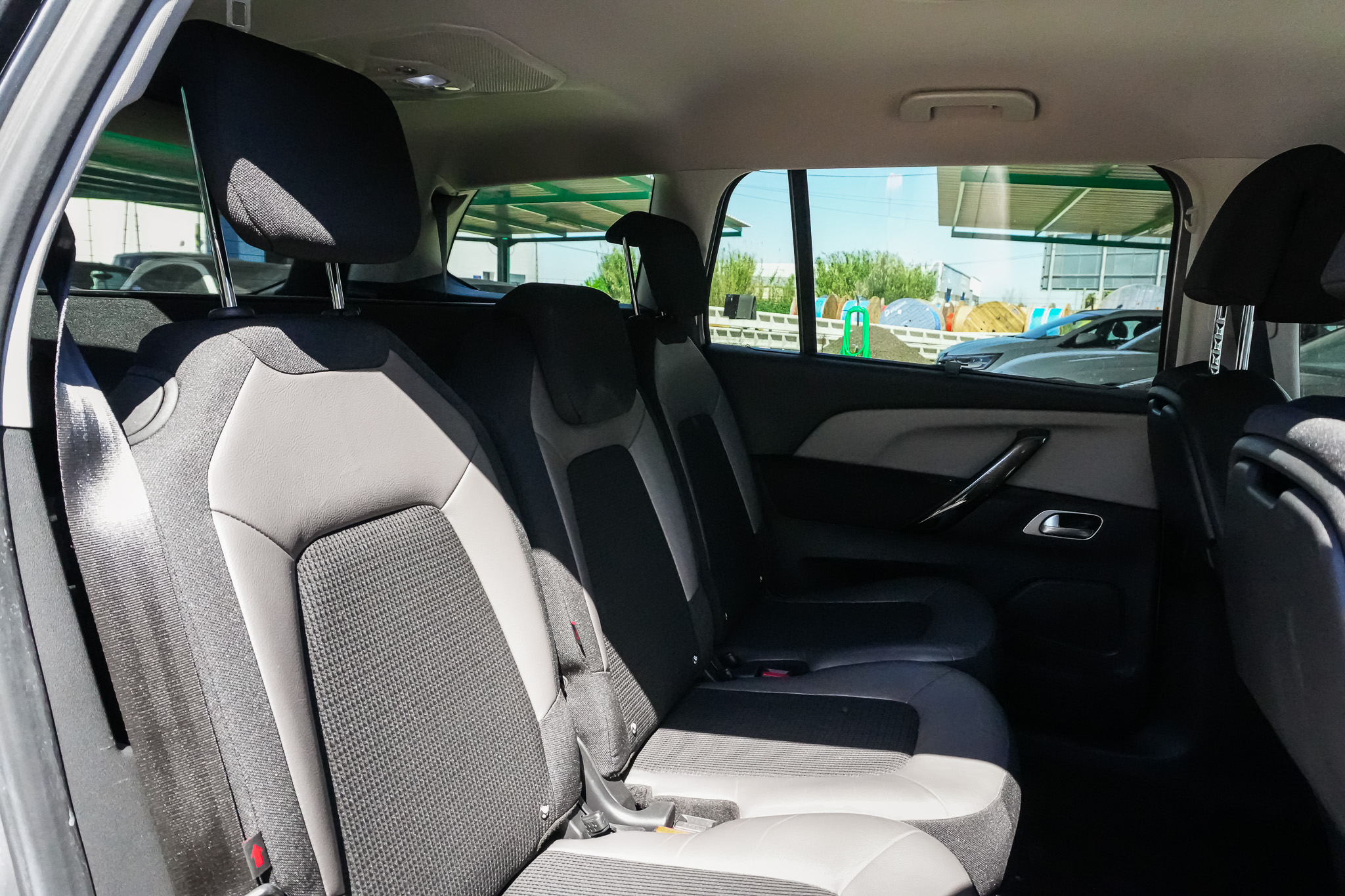 
								CITROEN Grand C4 Picasso BlueHDi Shine full									