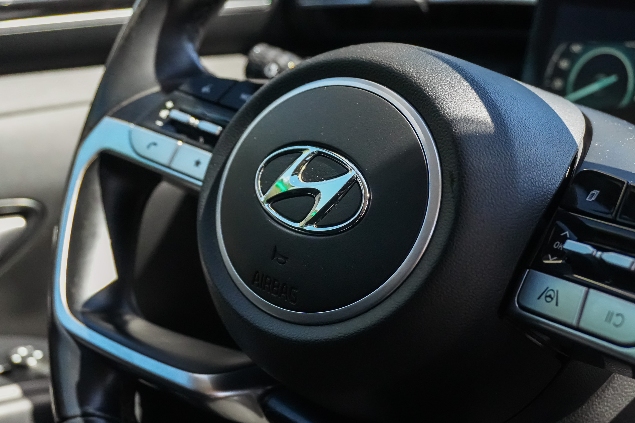 
								HYUNDAI TUCSON 1.6 CRDI 100kW 136CV 48V Maxx full									