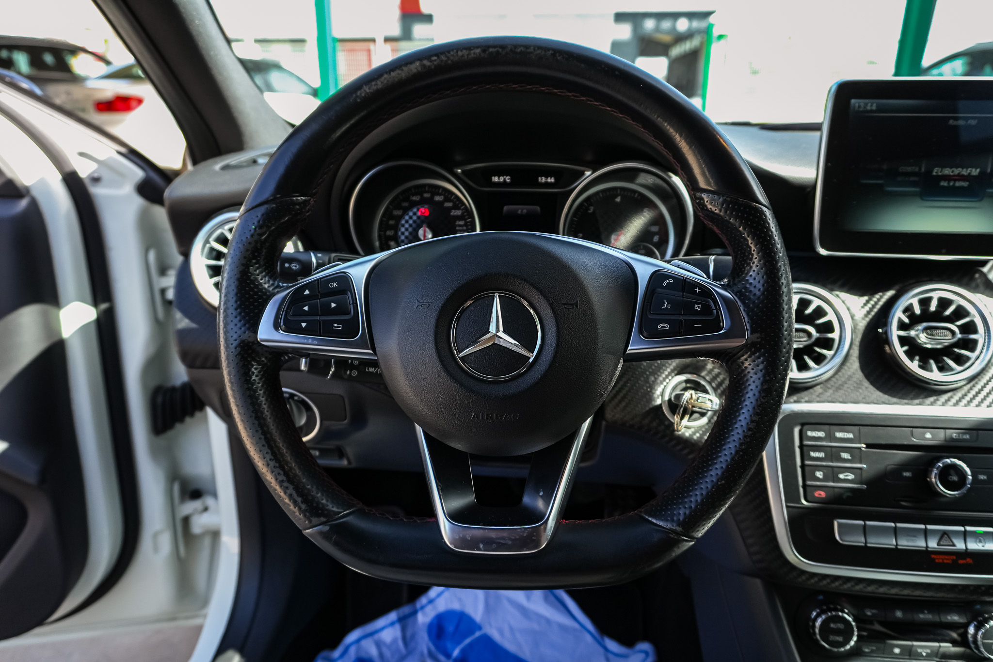 
								MERCEDES-BENZ Clase A A 220 d 4MATIC AMG Line full									