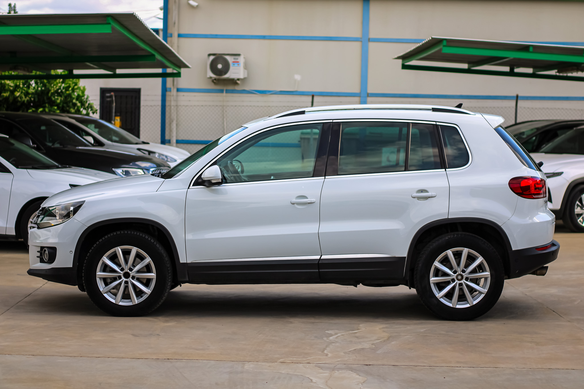 
								VOLKSWAGEN Tiguan Advance 2.0 TDI 150CV BMT 4Motion DSG full									