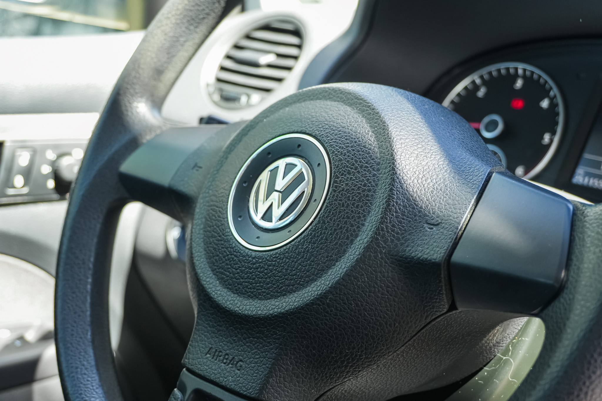 
								VOLKSWAGEN Caddy 1.6 TDI BMT 102CV Maxi Trendline Edition full									