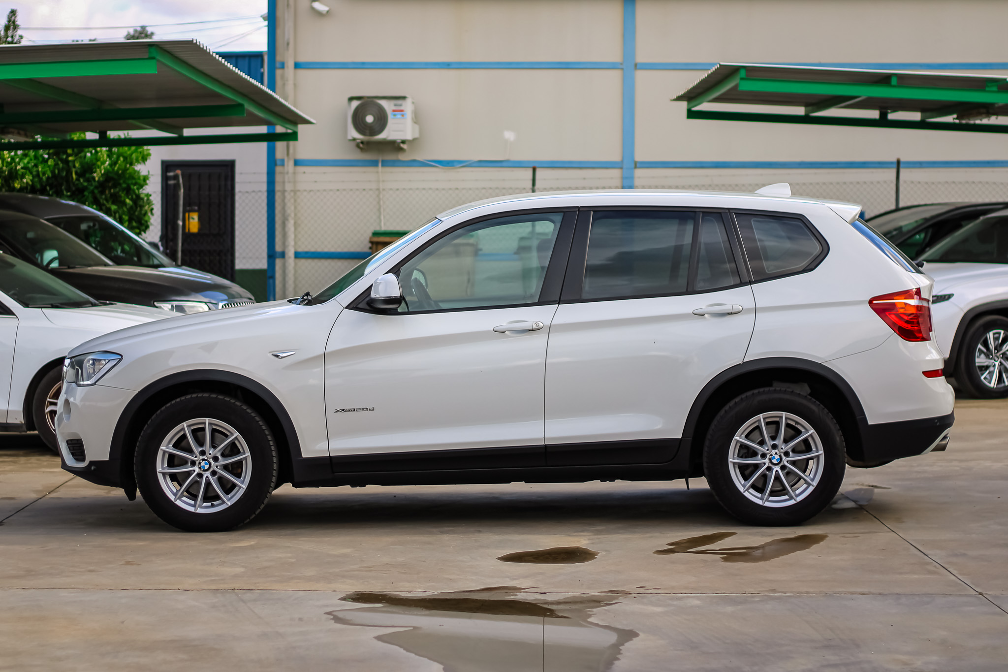 
								BMW X3 XDRIVE20D full									