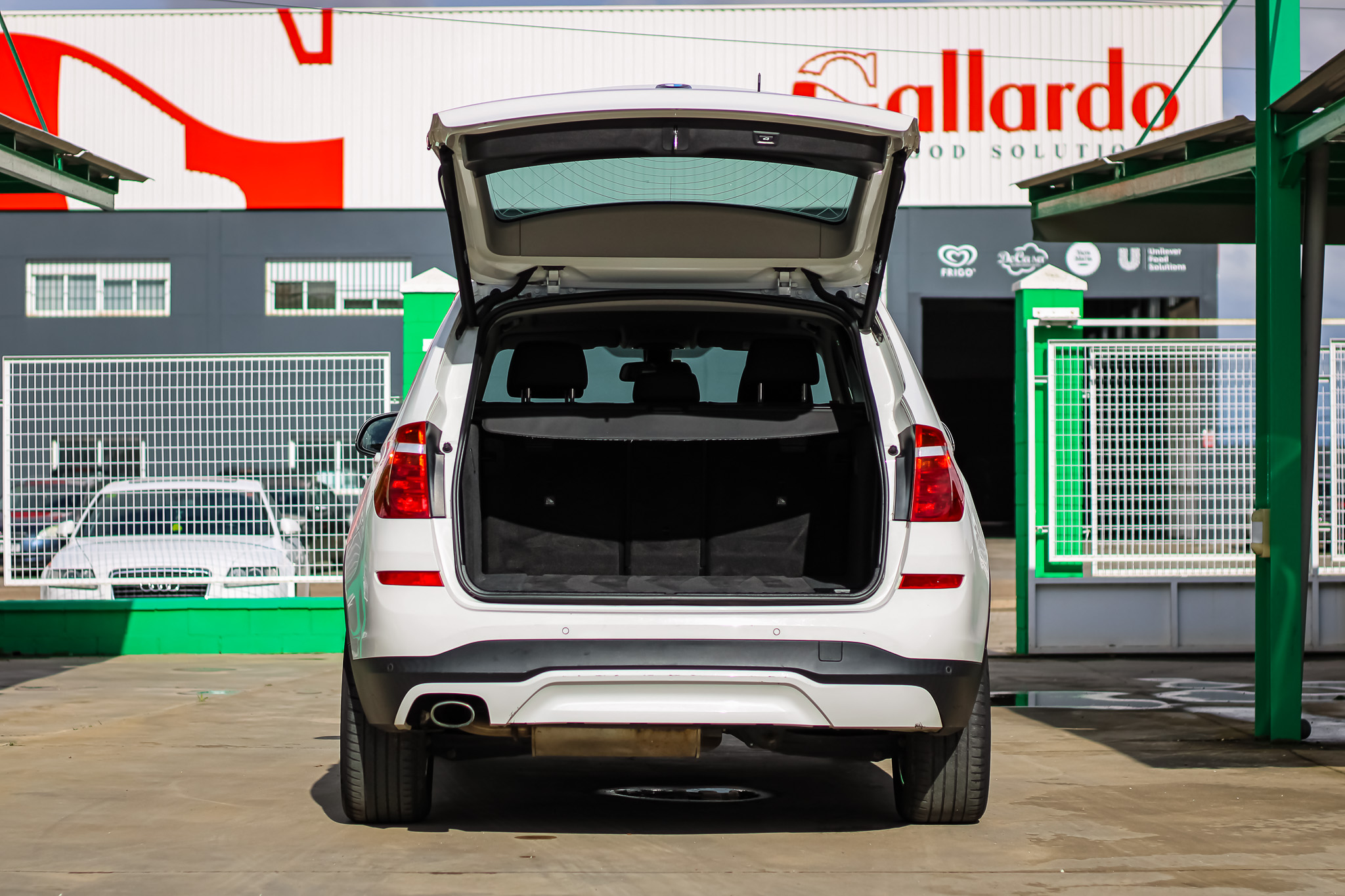 
								BMW X3 XDRIVE20D full									