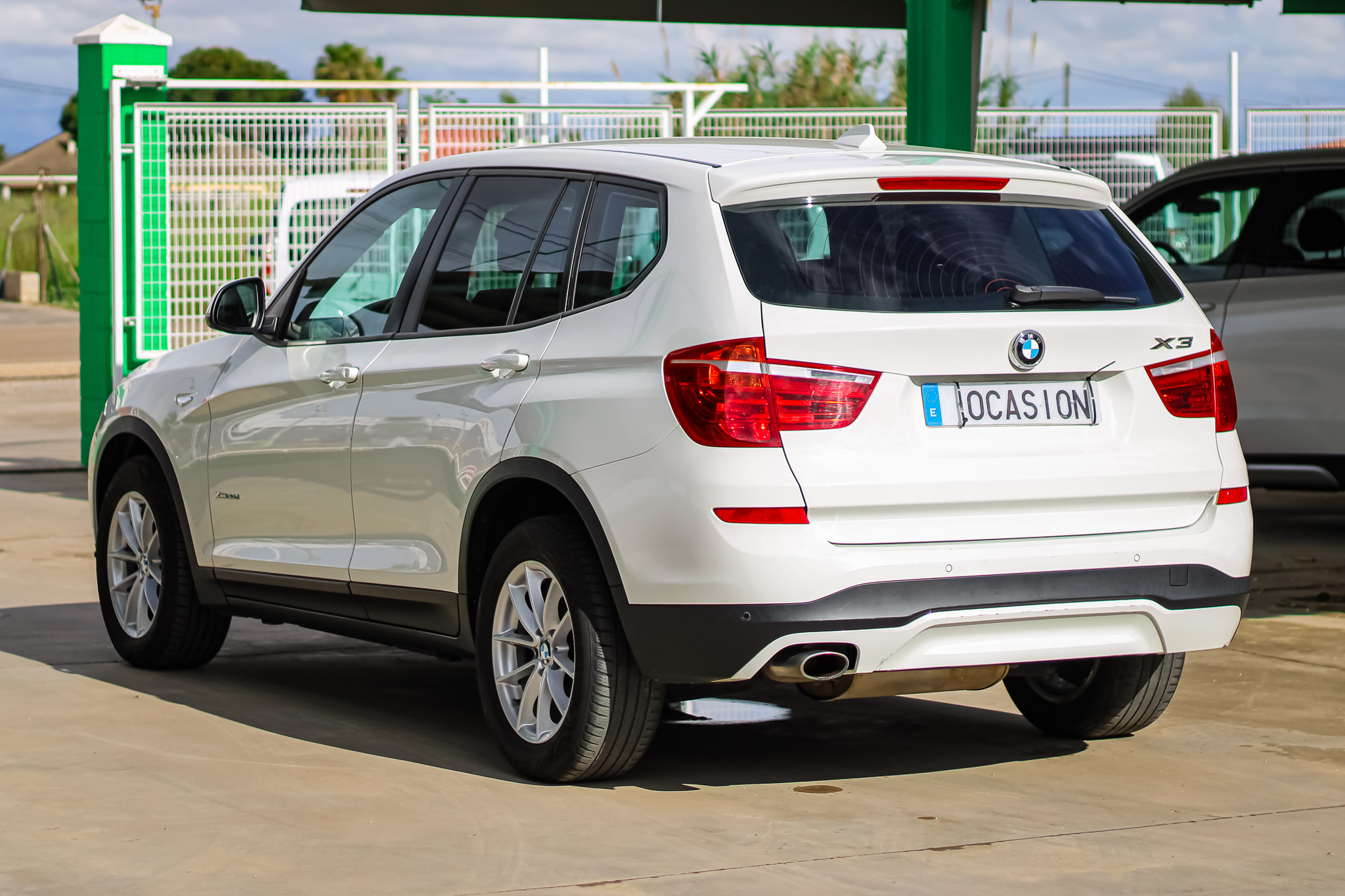 
								BMW X3 XDRIVE20D full									