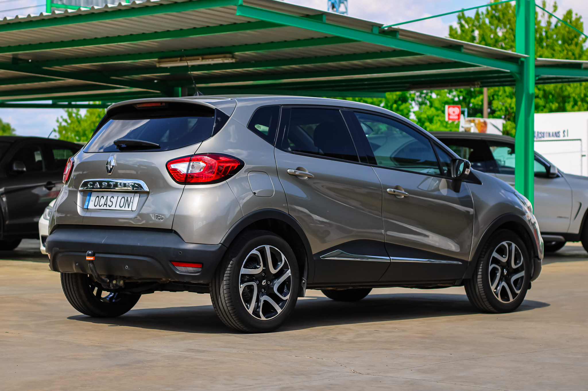 
								RENAULT Captur Intens Energy TCe 120 EDC Euro 6 full									