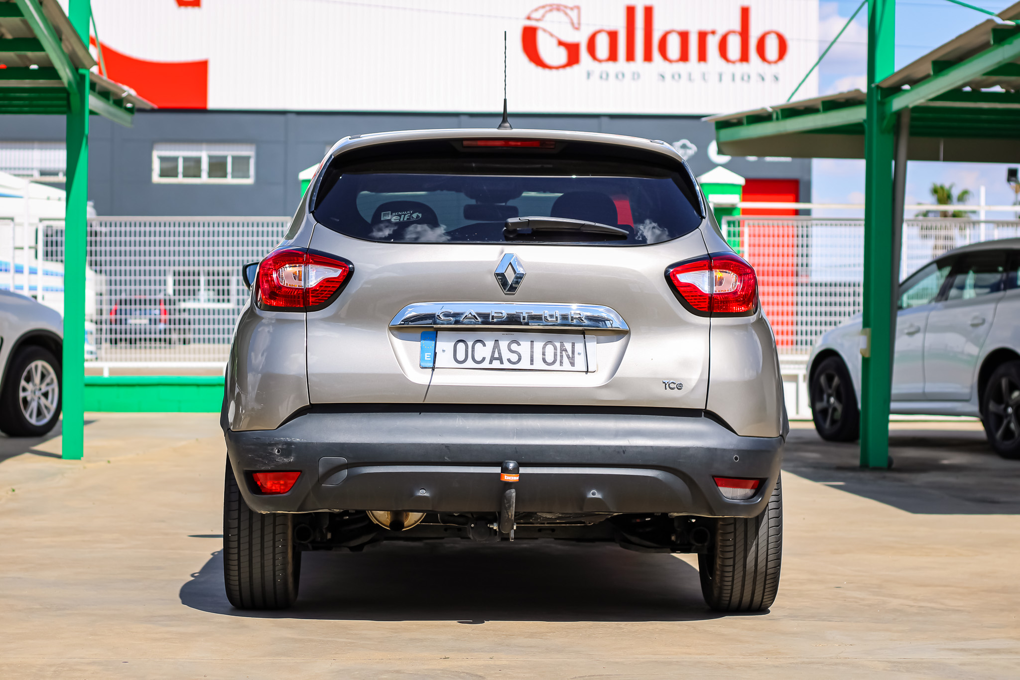 
								RENAULT Captur Intens Energy TCe 120 EDC Euro 6 full									