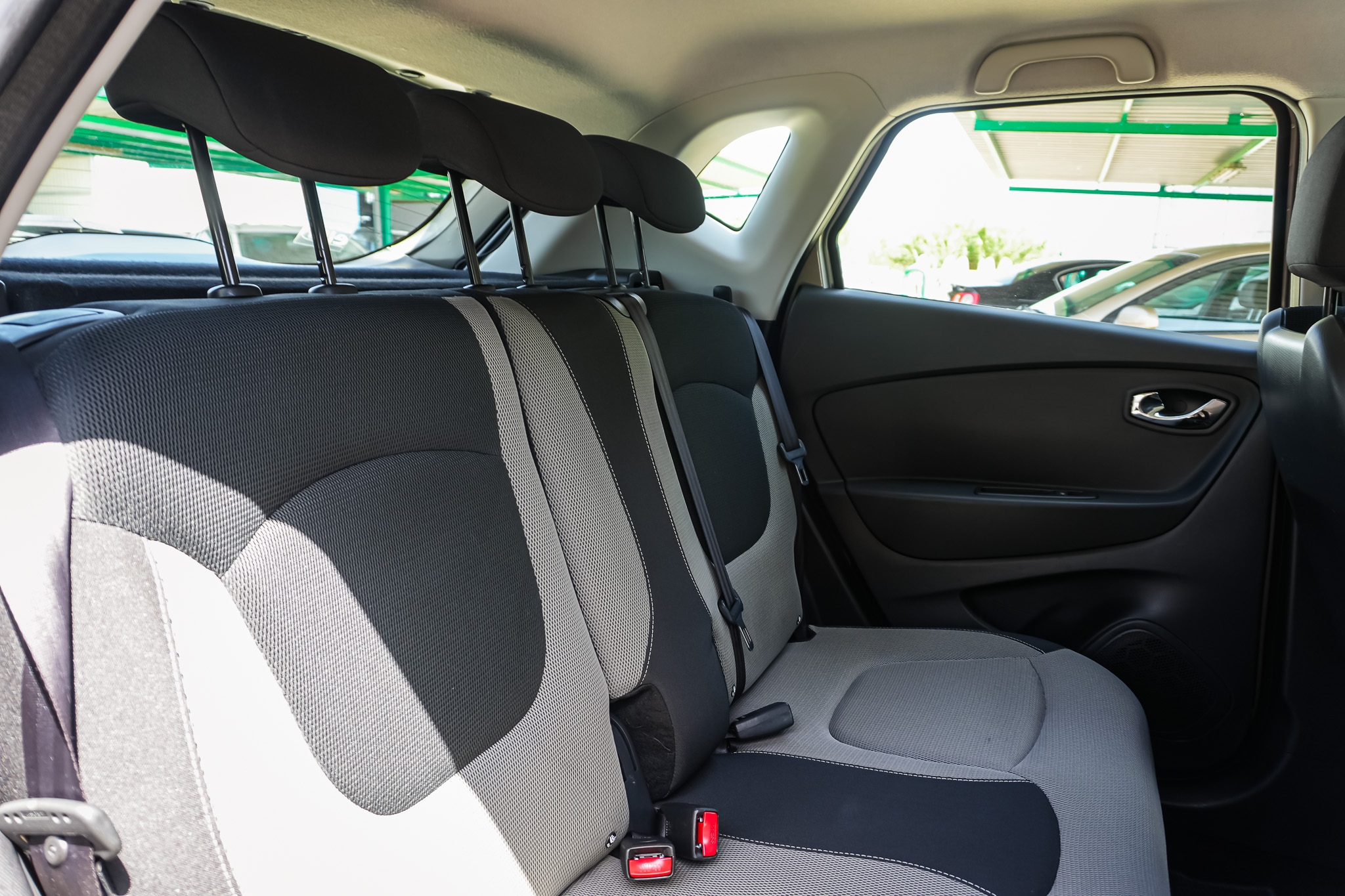 
								RENAULT Captur Intens Energy dCi 90 eco2 full									