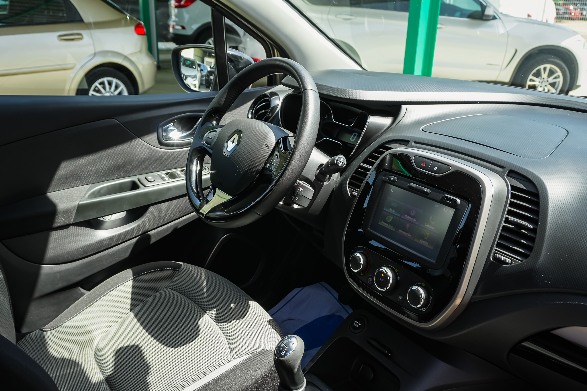 
								RENAULT Captur Intens Energy dCi 90 eco2 full									