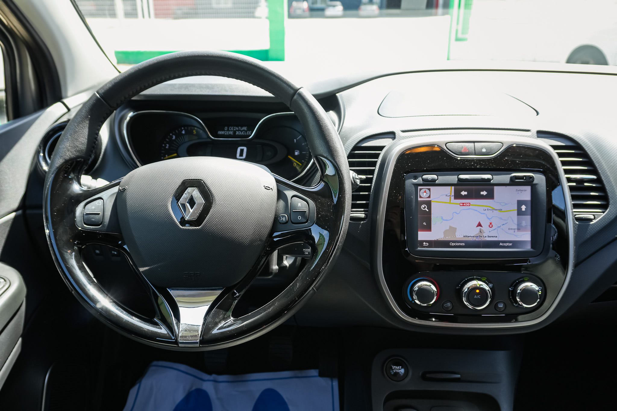 
								RENAULT Captur Intens Energy dCi 90 eco2 full									