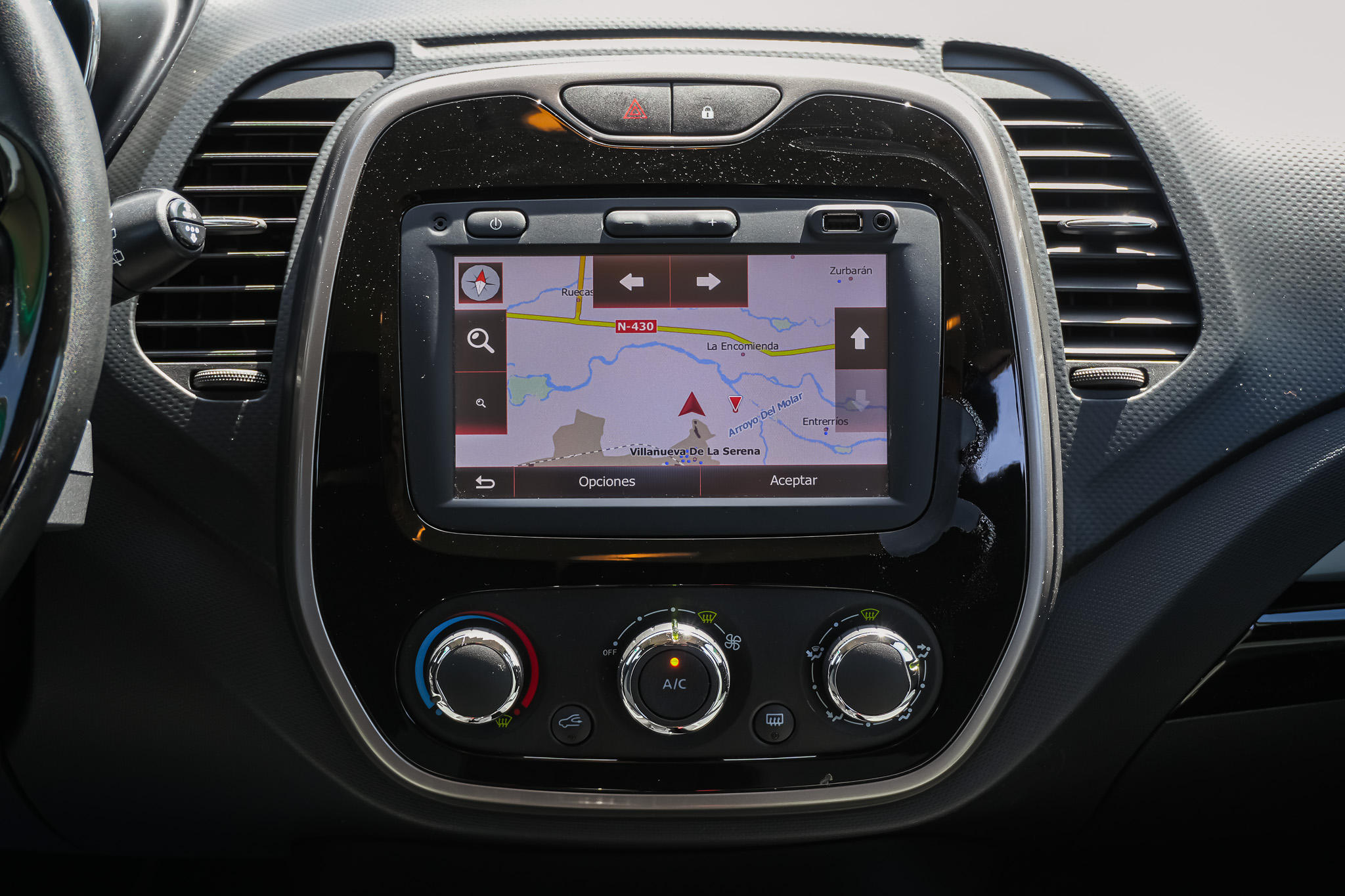 
								RENAULT Captur Intens Energy dCi 90 eco2 full									