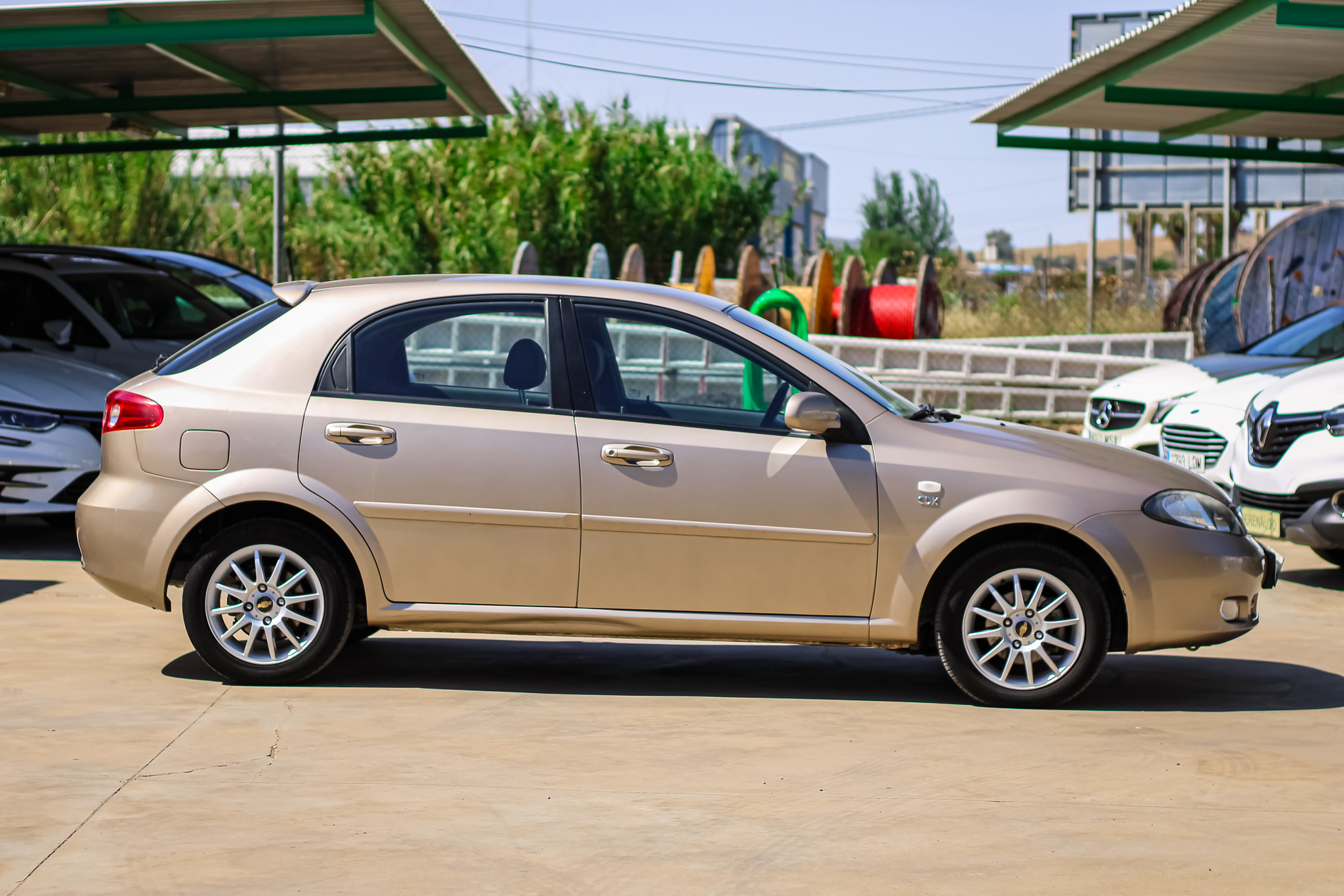 
								CHEVROLET Lacetti 1.6 CDX 2007 full									