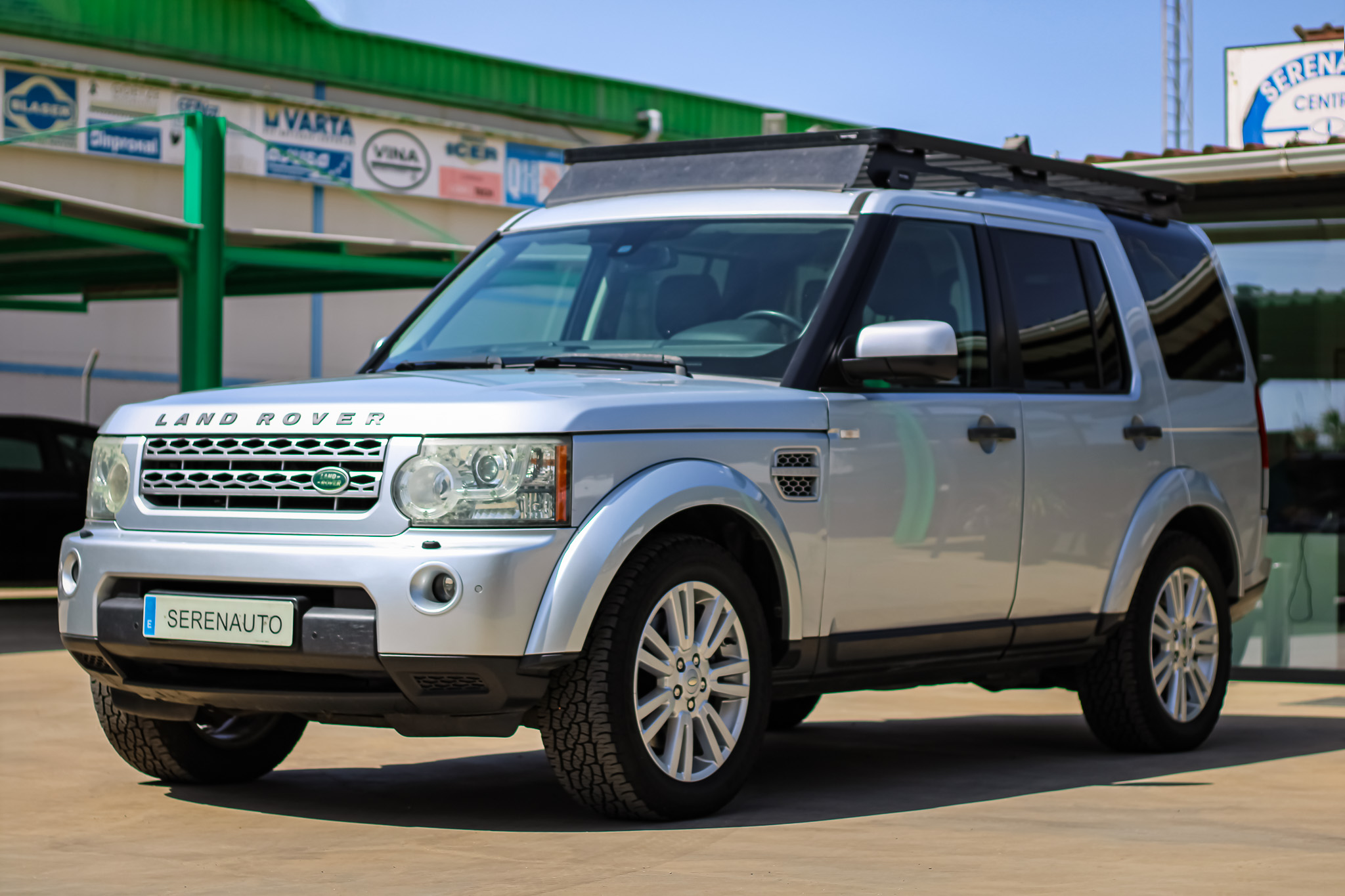 
								LAND-ROVER Discovery 4 3.0 TDV6 HSE full									