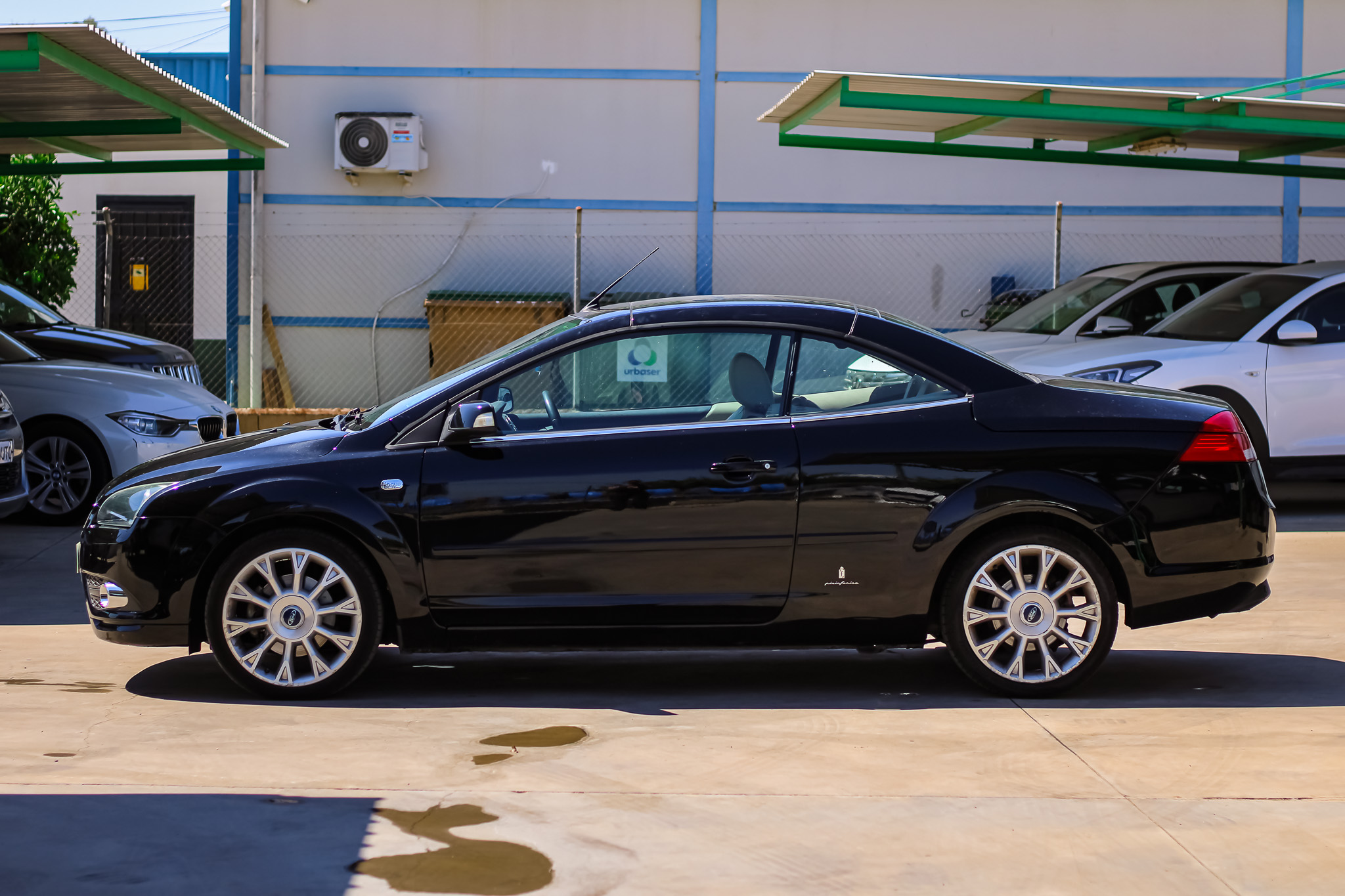 
								FORD Focus 2.0 CC Titanium full									