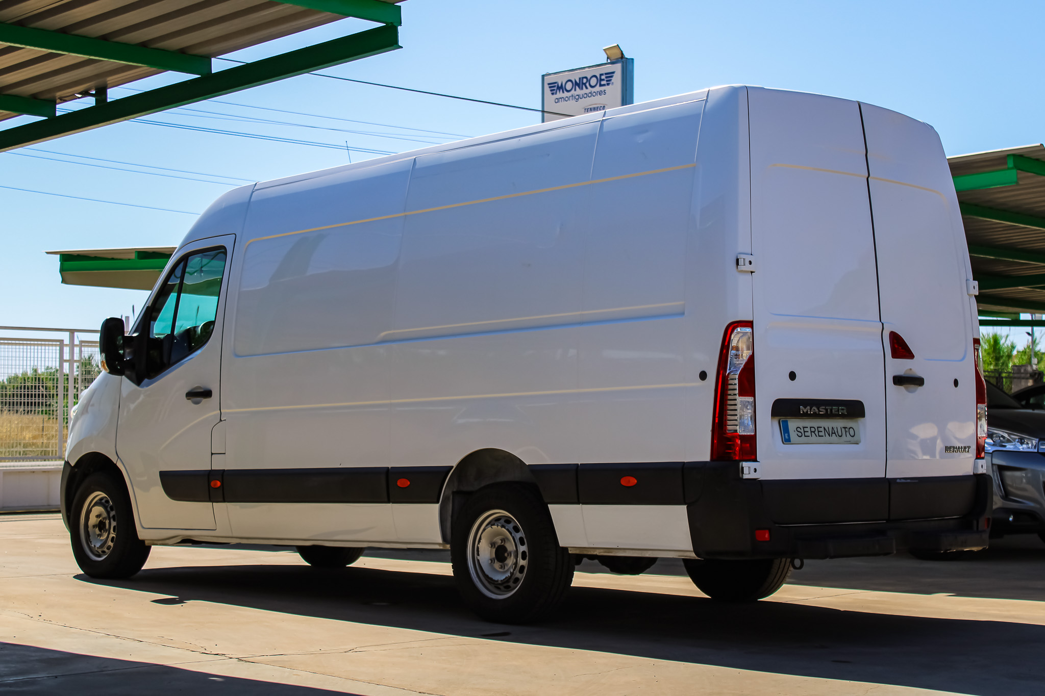 
								RENAULT Master GV P L320m3 3500 RS dCi E6 full									