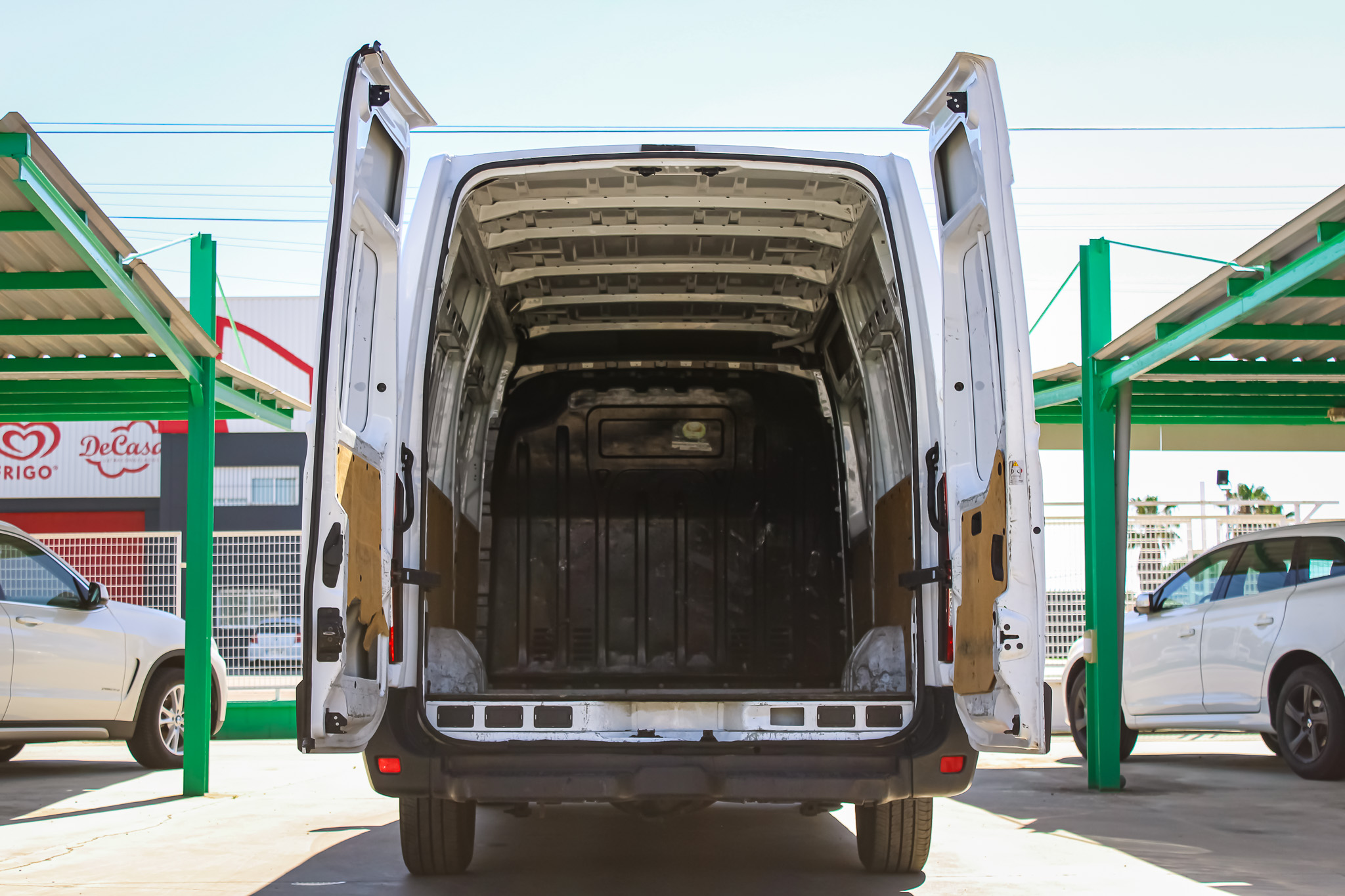 
								RENAULT Master GV P L320m3 3500 RS dCi E6 full									