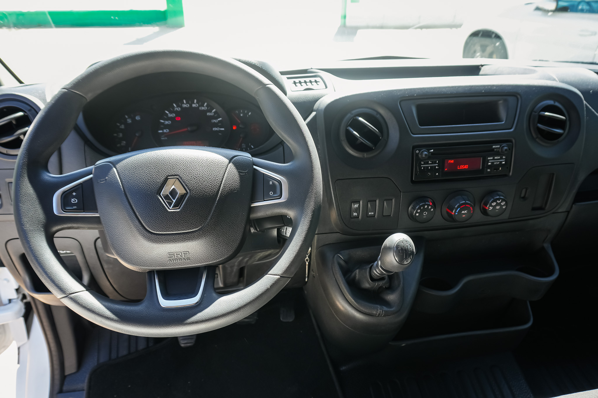 
								RENAULT Master GV P L320m3 3500 RS dCi E6 full									