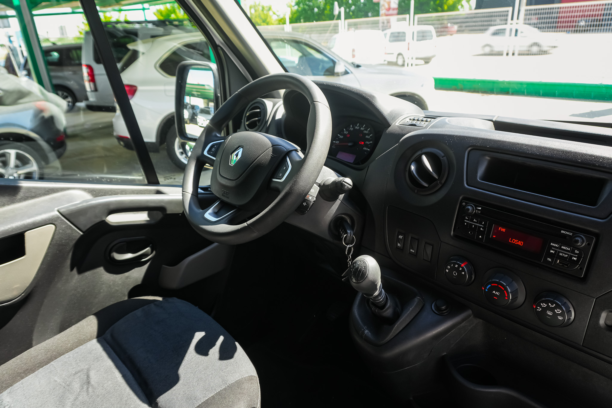 
								RENAULT Master GV P L320m3 3500 RS dCi E6 full									