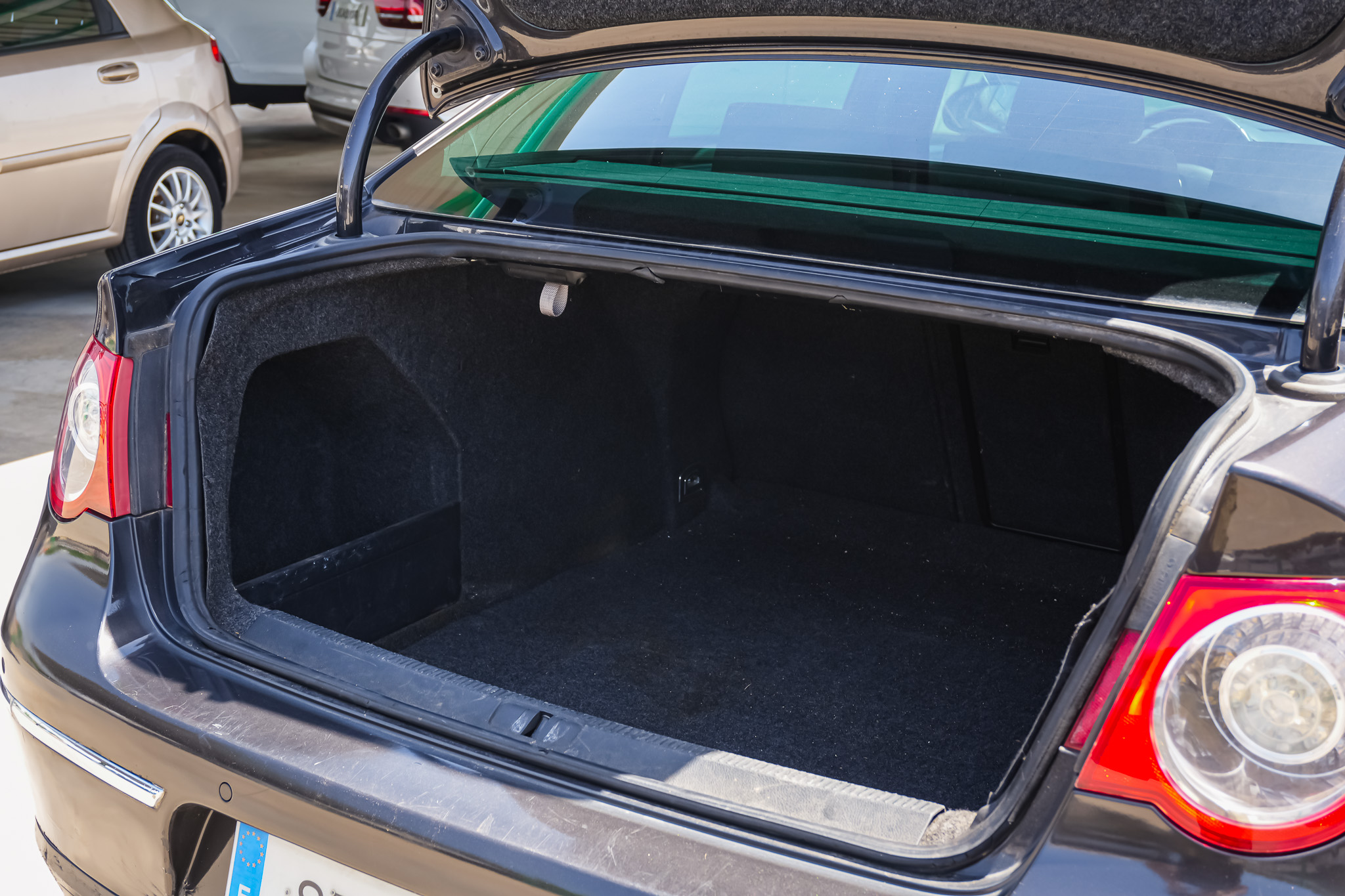 
								VOLKSWAGEN Passat 2.0 TDI DPF 4 Motion Advance full									