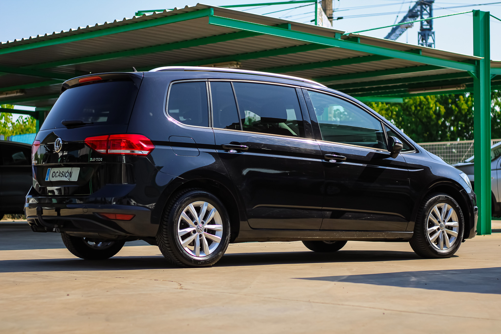 
								VOLKSWAGEN Touran Sport 2.0 TDI 110kW150CV BMT full									