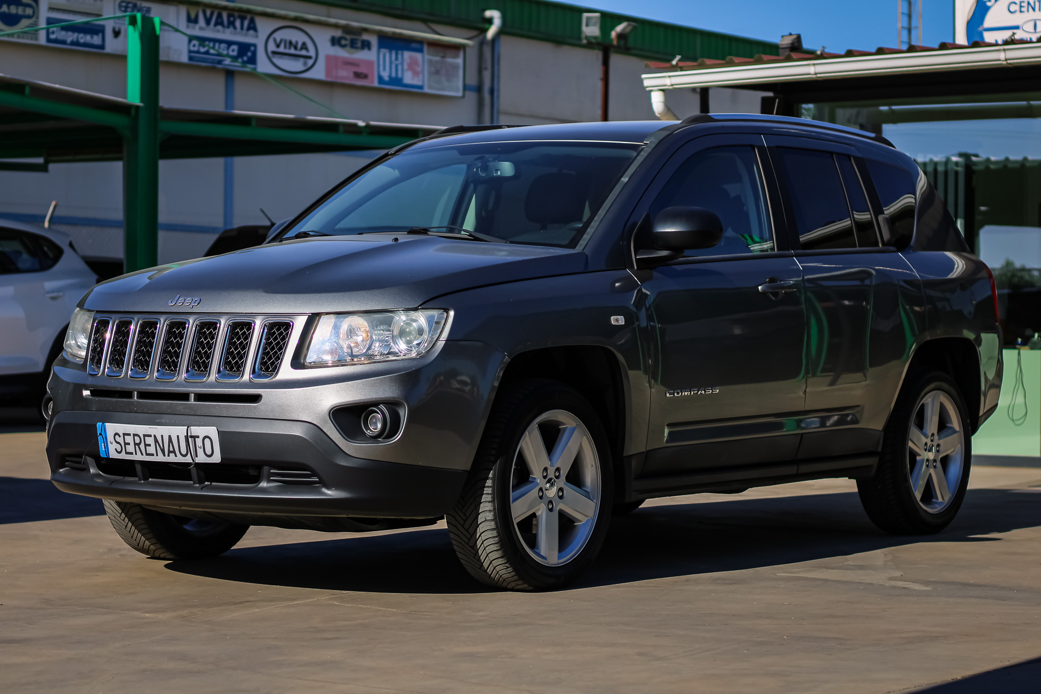 
								JEEP Compass 2.2 CRD Limited 4×2 136 CV full									
