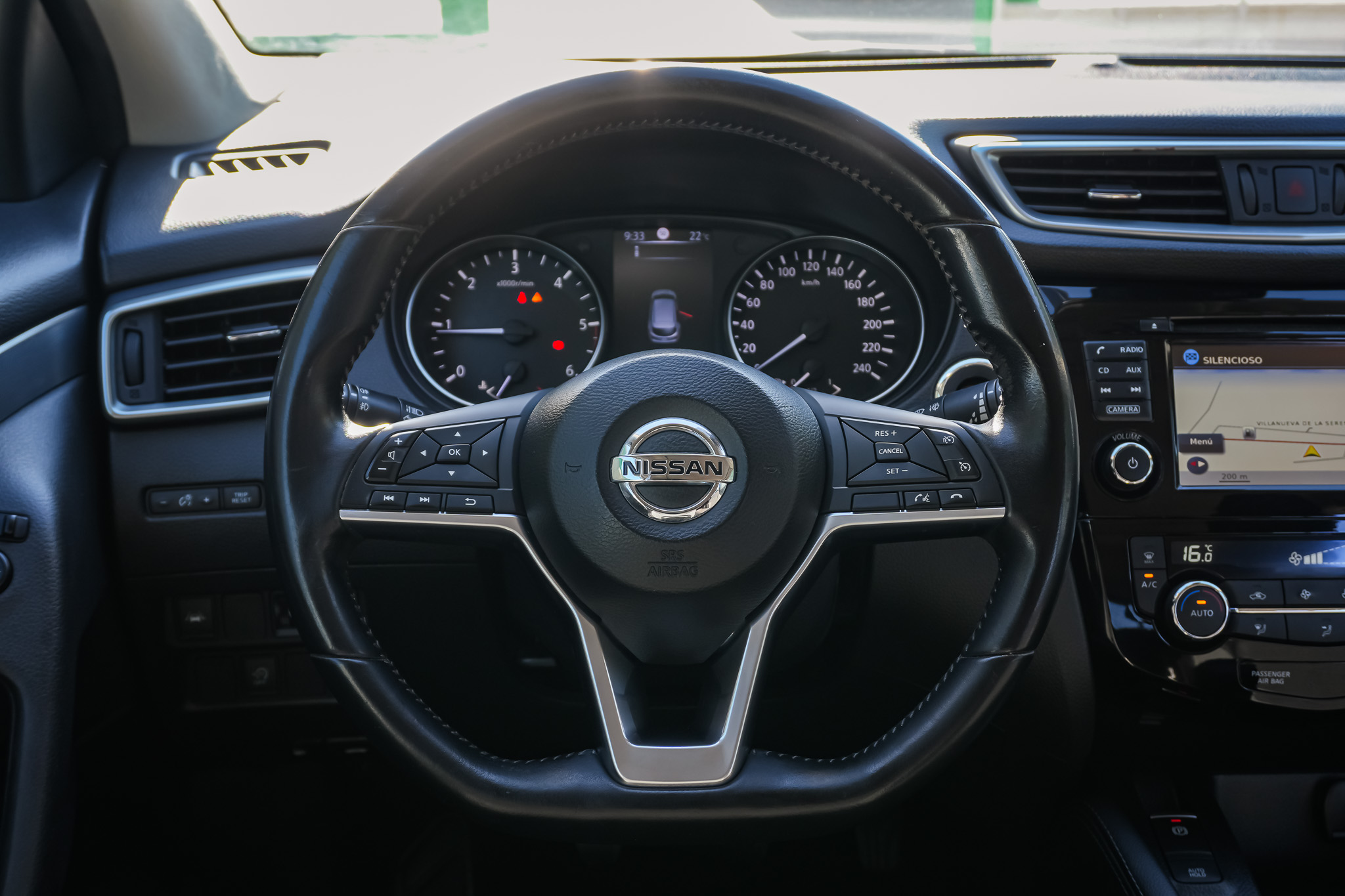 
								NISSAN QASHQAI dCi 96 kW 130 CV NCONNECTA full									