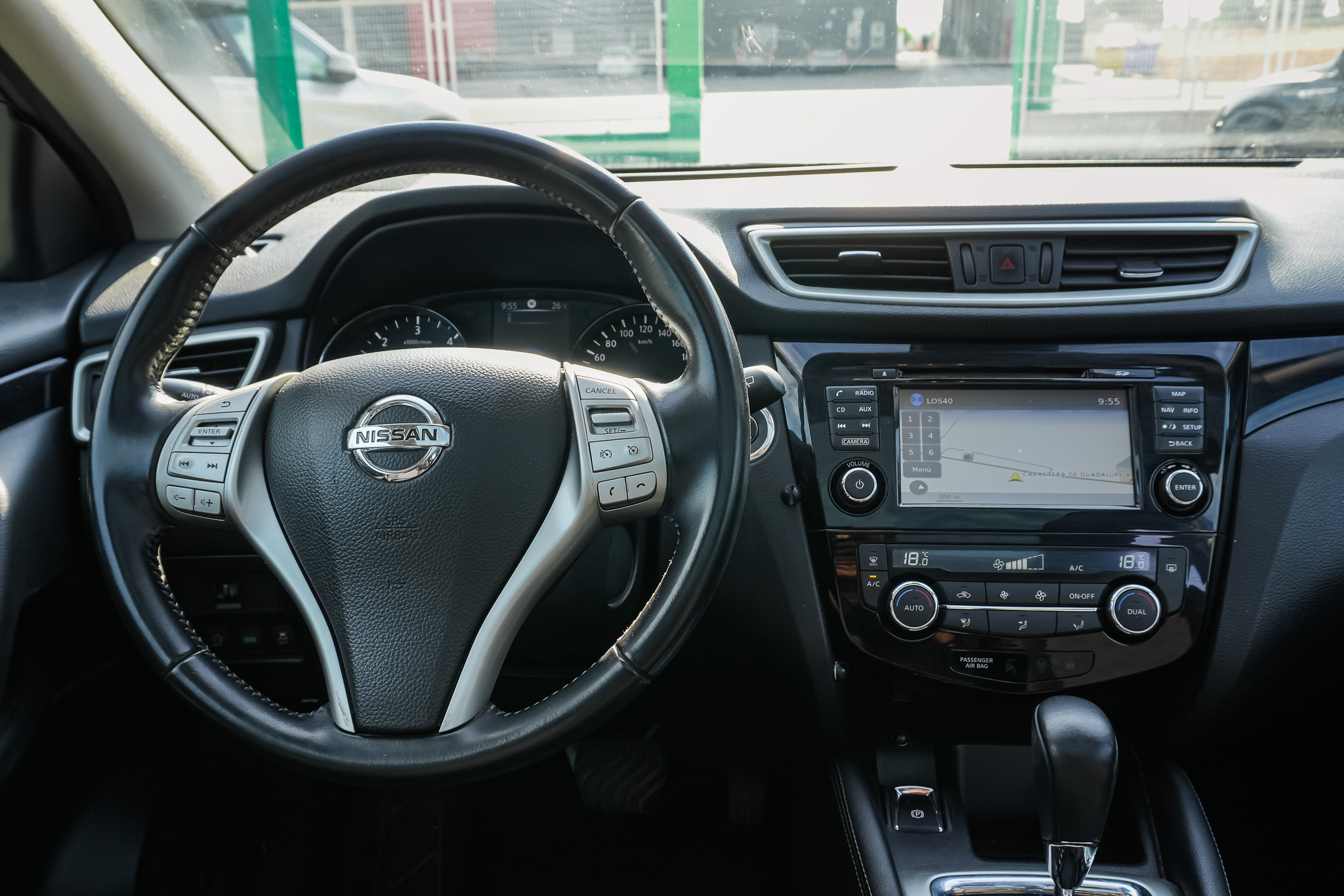 
								NISSAN QASHQAI 1.6 dCi XTRONIC NCONNECTA full									
